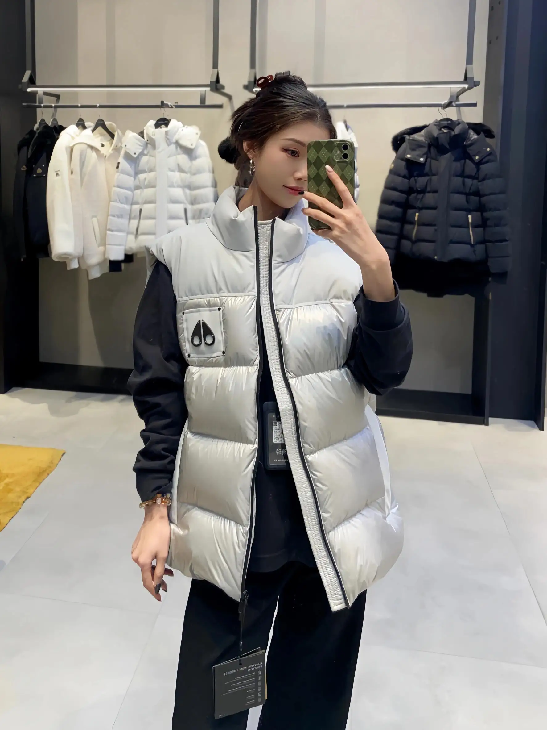 Victory Peak Glossy Down Gilet D40022564 — view 3