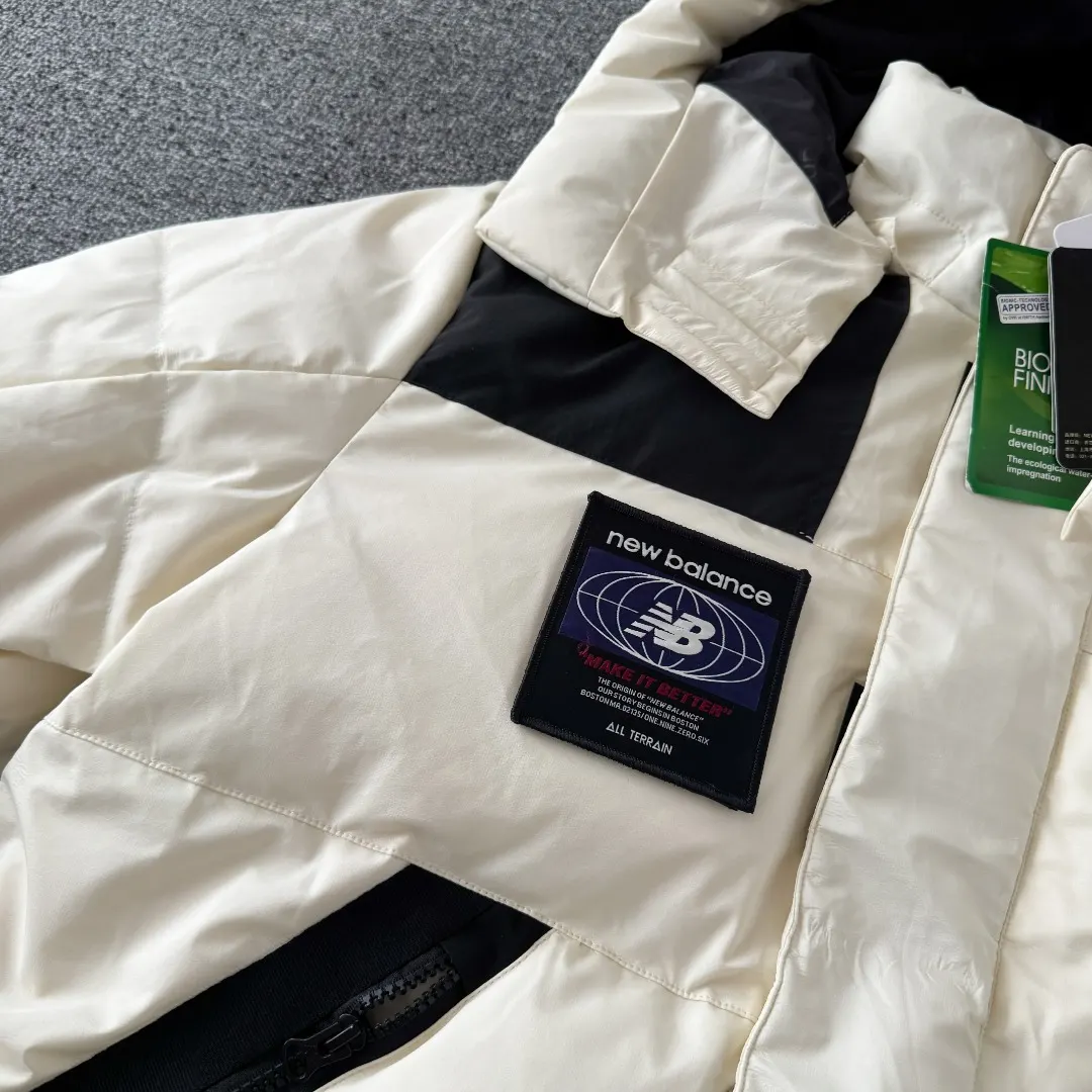 New Balance Hooded Down Puffer Jacket D40023488 — view 7