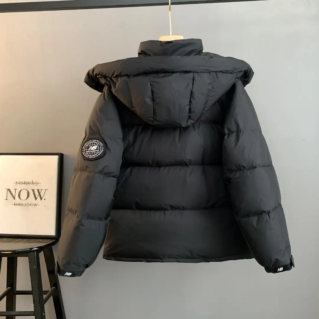 Hooded Down-Filled Puffer Jacket D40023487 — view 2