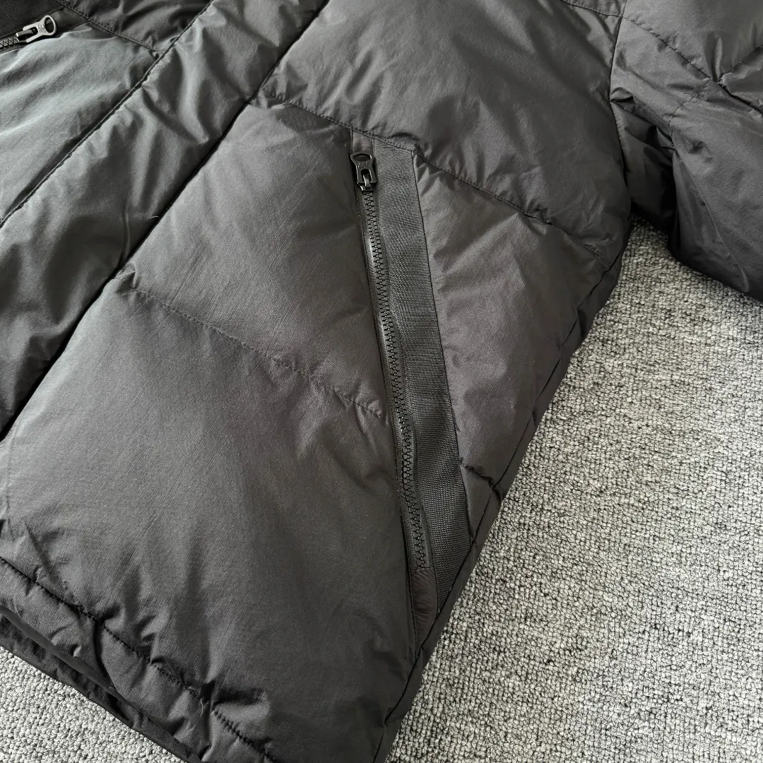Hooded Down-Filled Puffer Jacket D40023487 — view 7