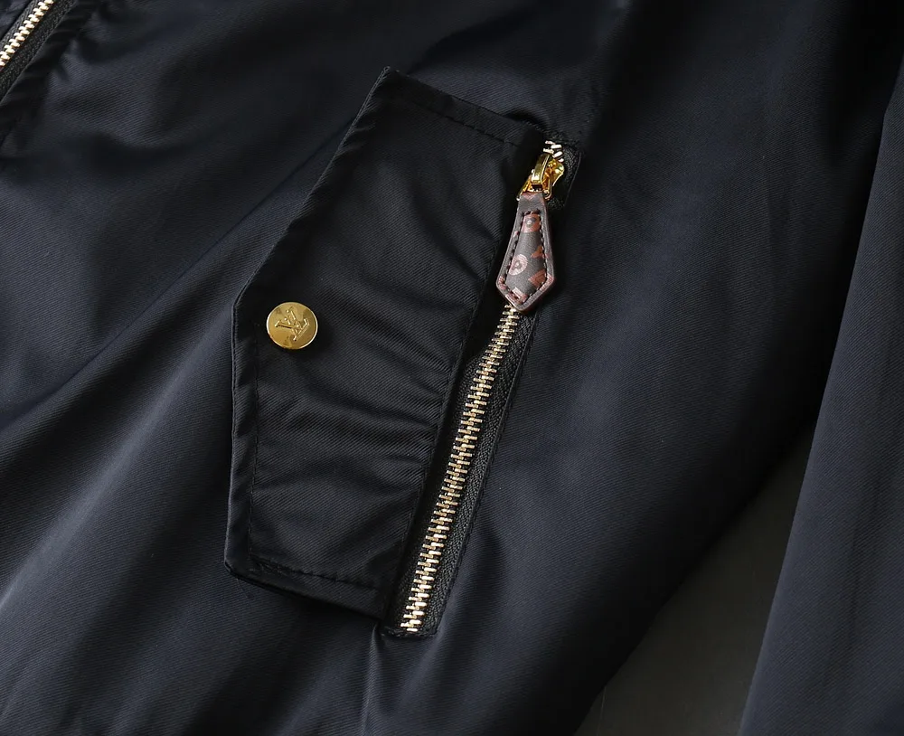 Logo Patch Hooded Bomber Jacket D40023329 — view 10