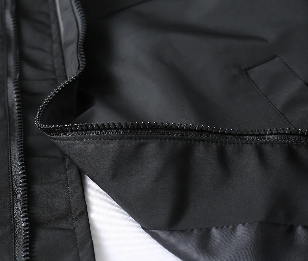 Mesh-Panel Hooded Windbreaker Jacket D40023346 — view 9