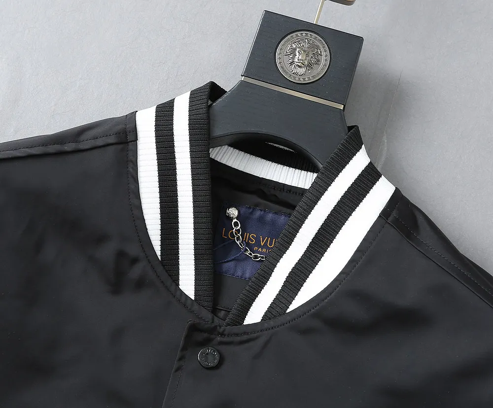Logo Embroidered Varsity Bomber Jacket D40023320 — view 8