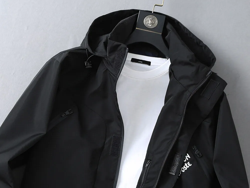 Hooded Technical Shell Jacket D40023331 — view 5