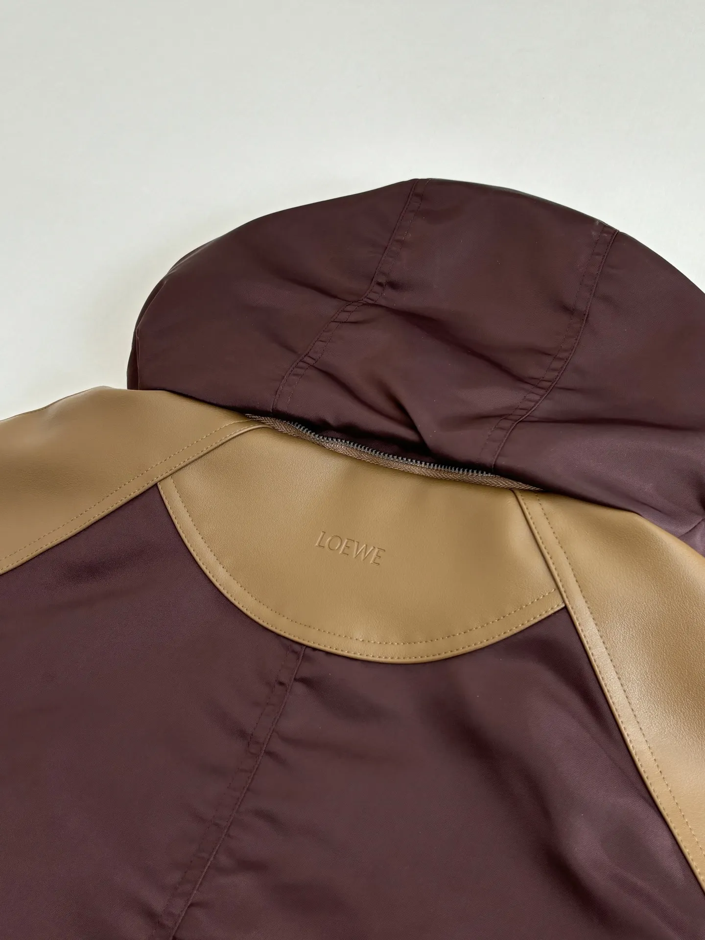 Leather-Trimmed Hooded Paneled Jacket D40022612 — view 10