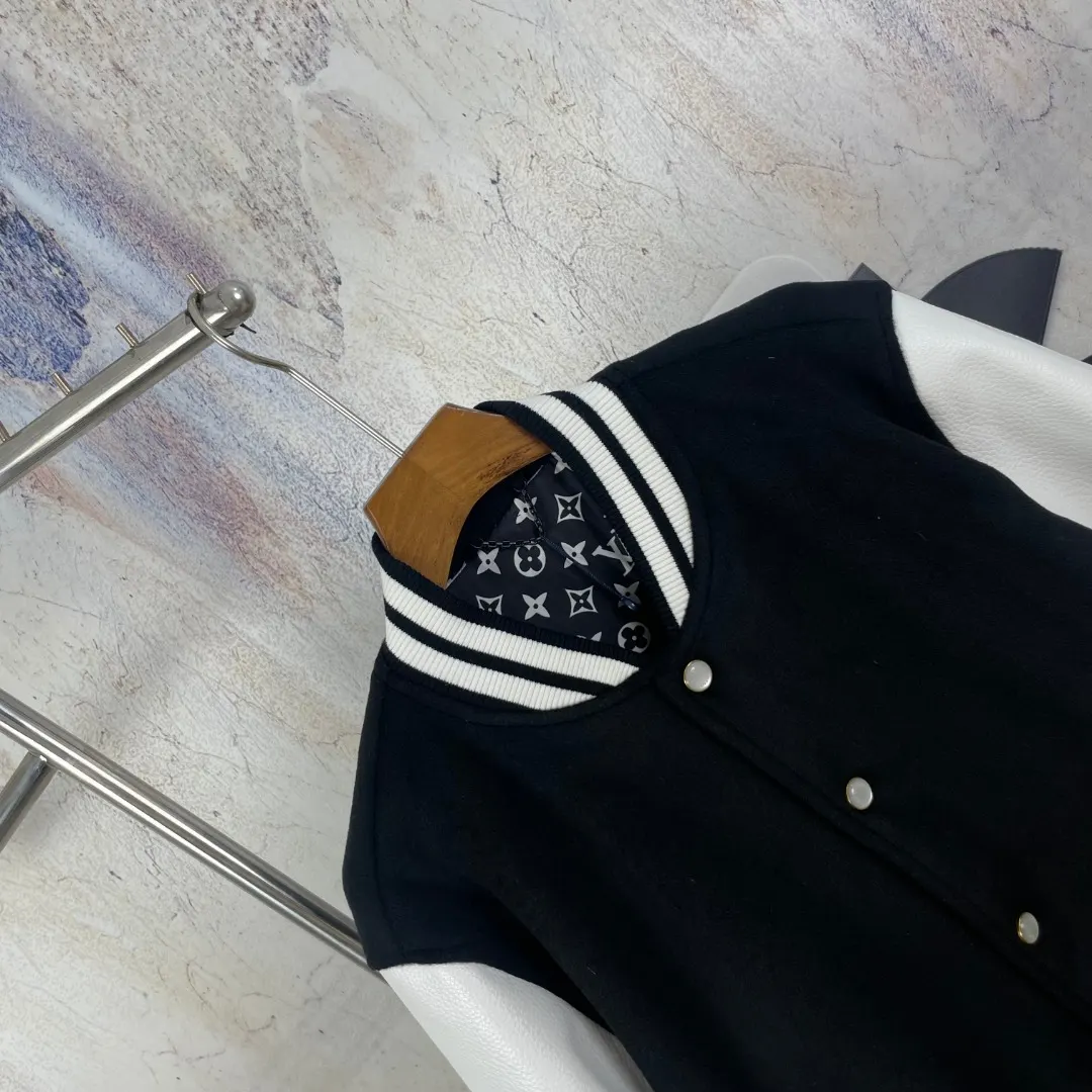 Wool and Grained Leather Varsity Jacket D41023297 — view 3