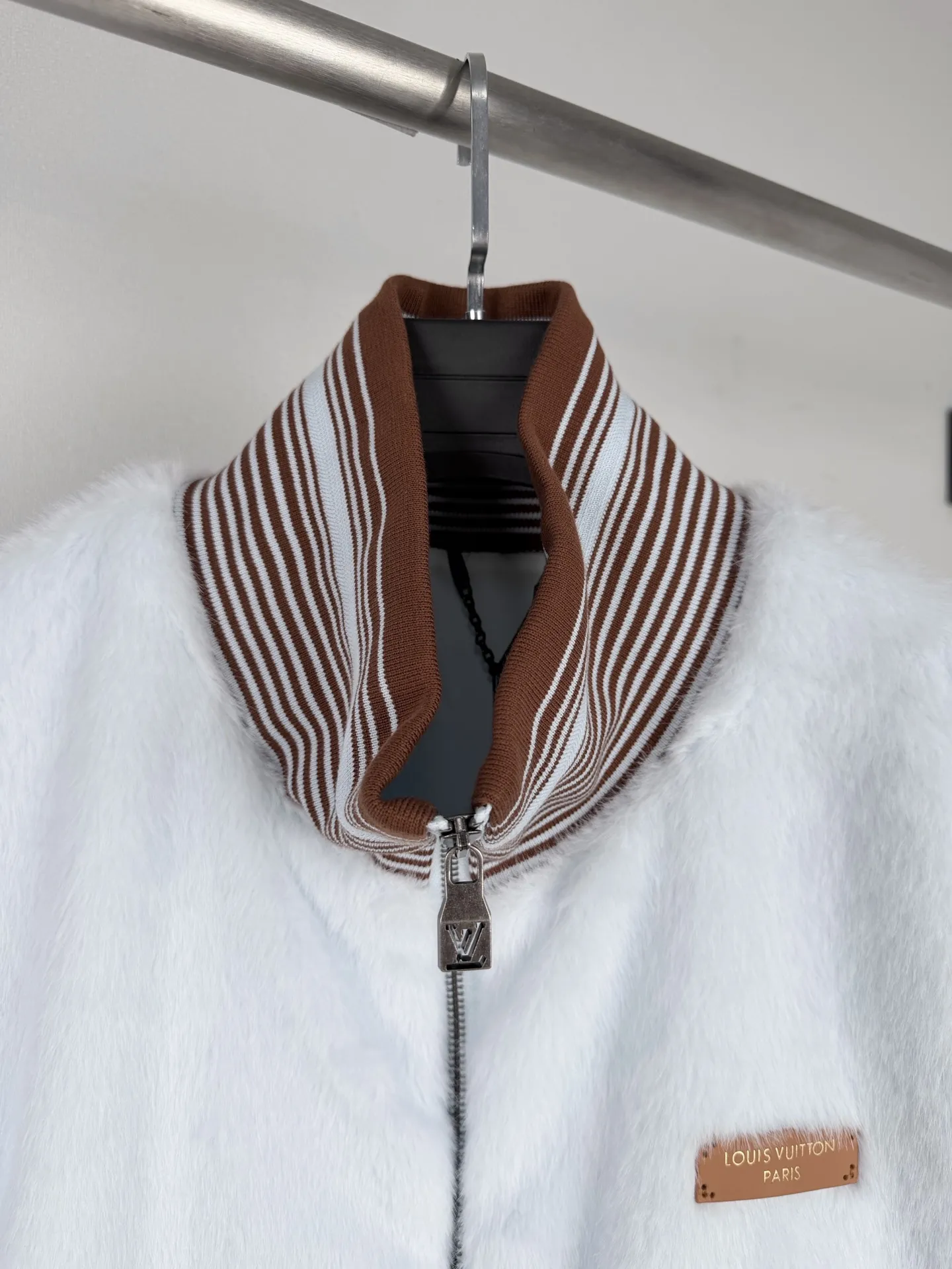 Mink-Effect Faux Fur Zip-Up Jacket D41519986 — view 5