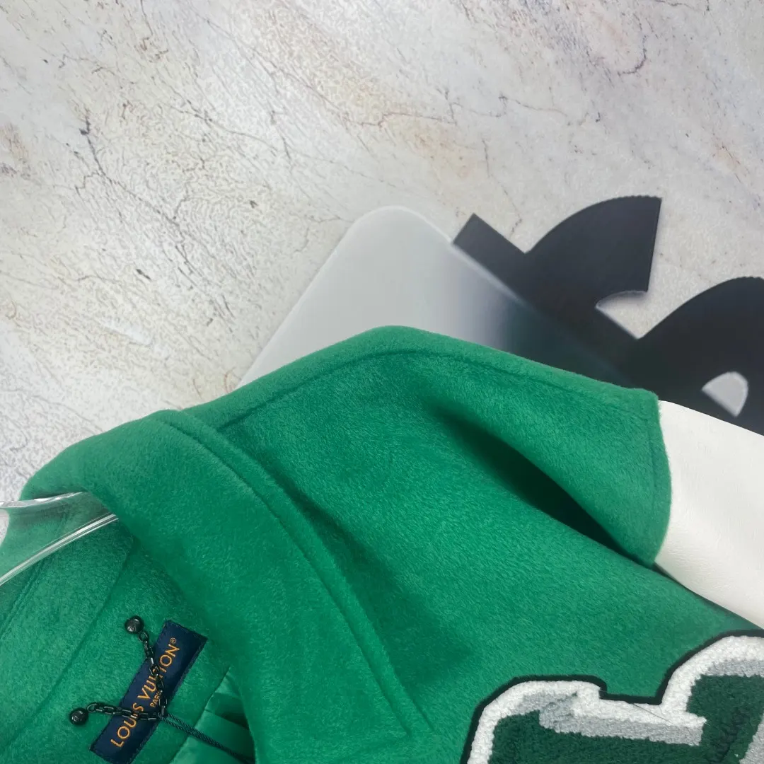 Wizard of Oz Embroidered Varsity Jacket D42023458 — view 4