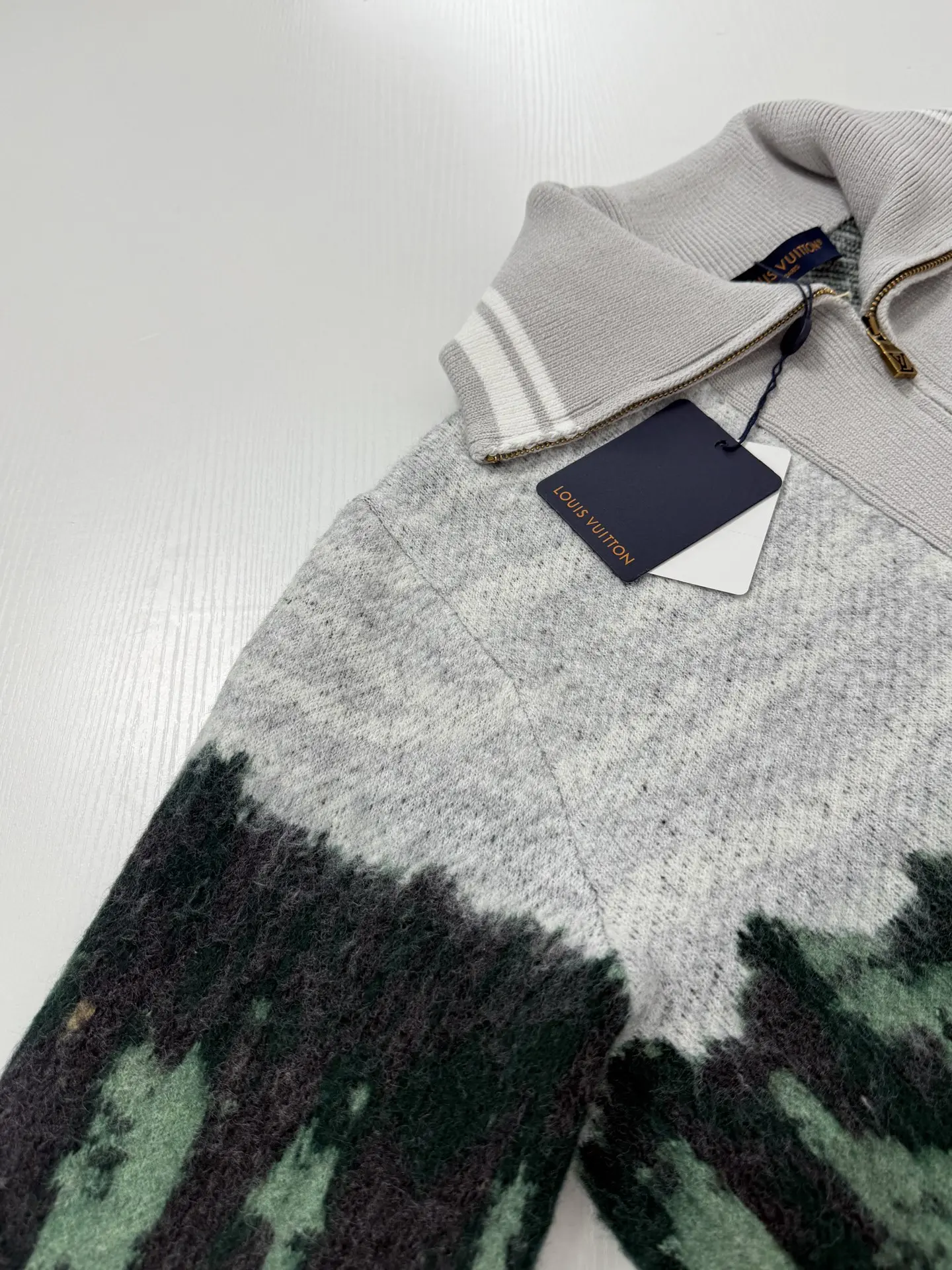 Forest Landscape Jacquard Mohair-Blend Zip-Up Sweater D42019951 — view 5