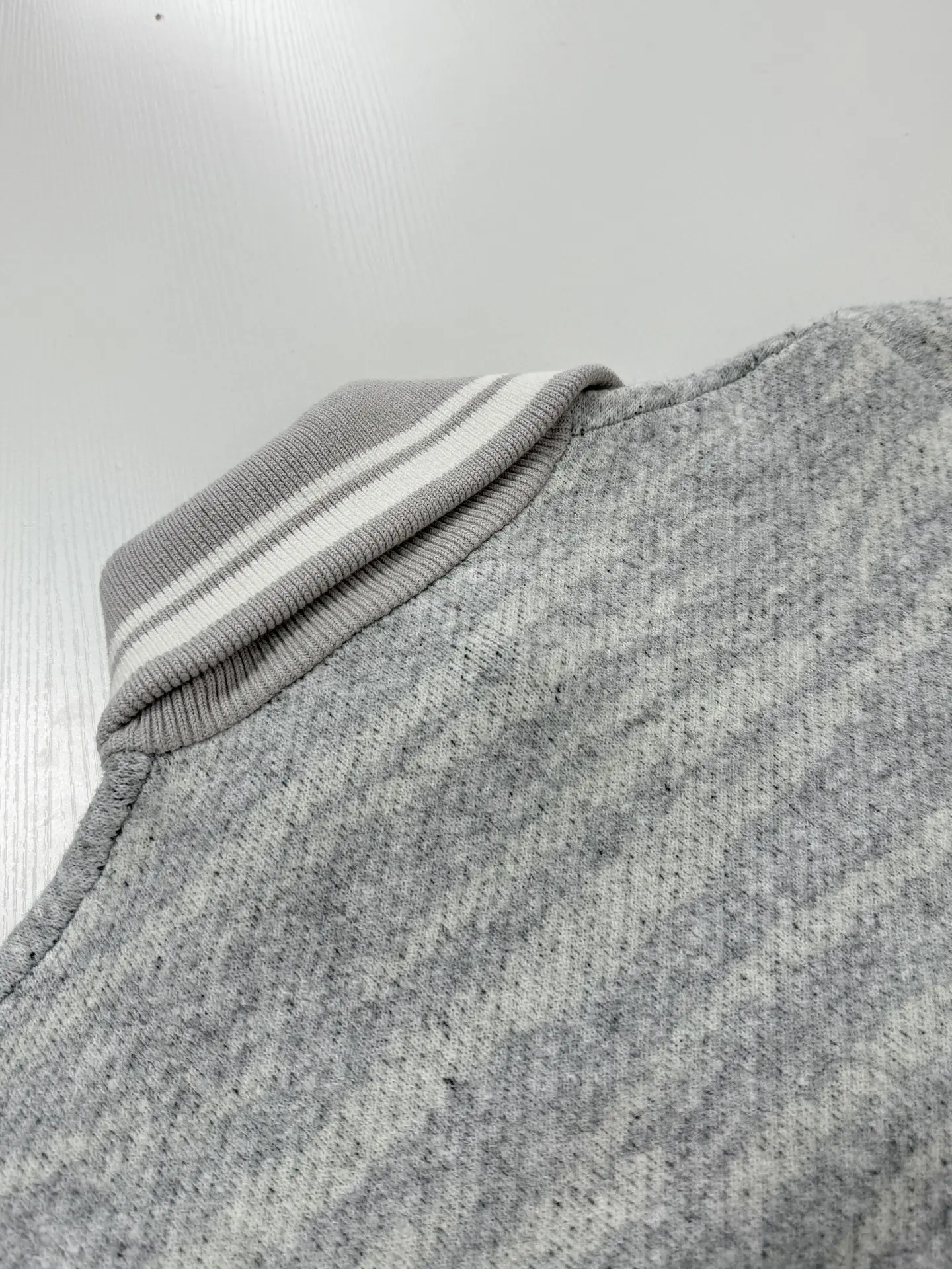 Forest Landscape Jacquard Mohair-Blend Zip-Up Sweater D42019951 — view 13