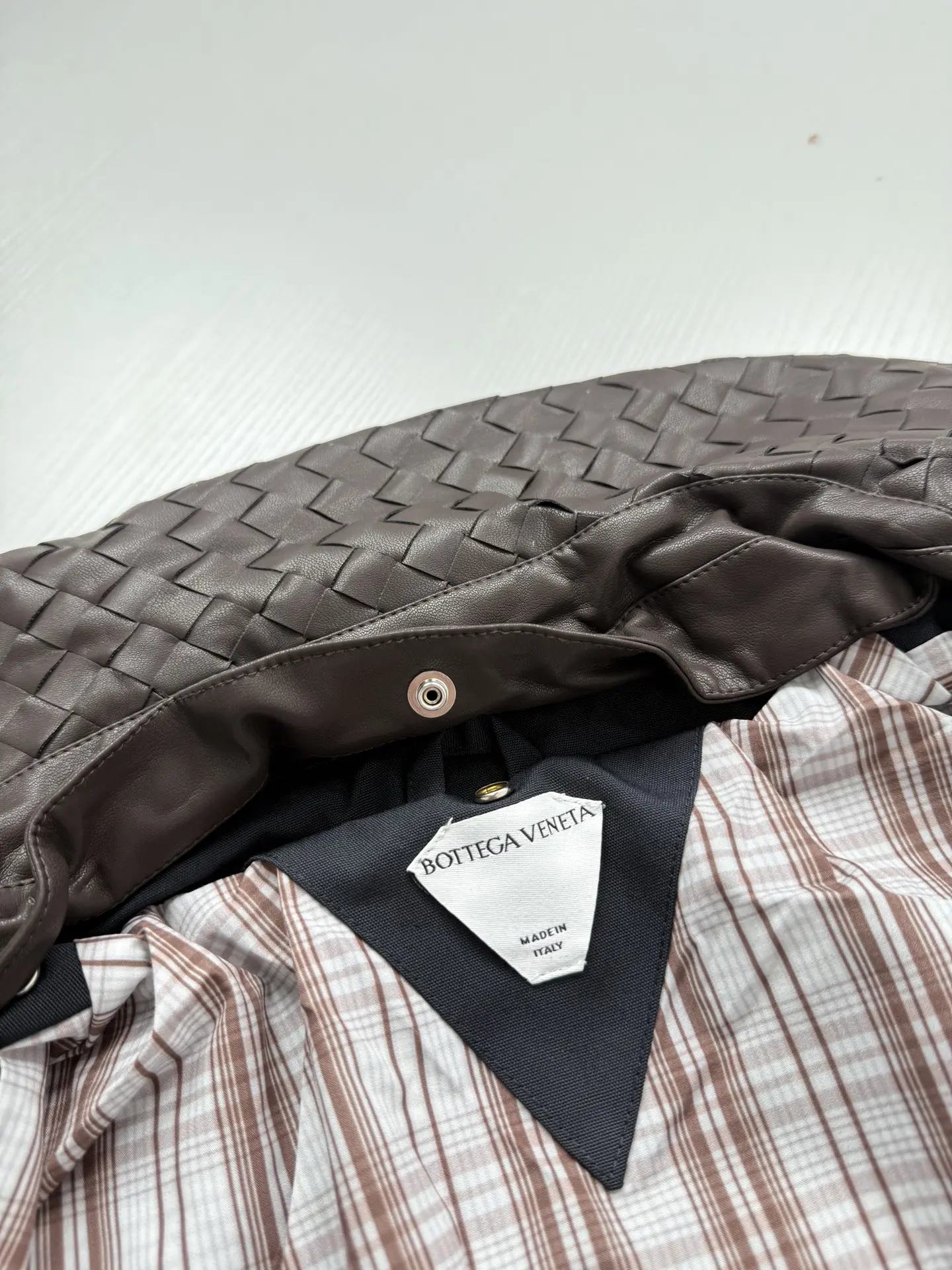 Intrecciato Leather-Collar Workwear Jacket D42022607 — view 10