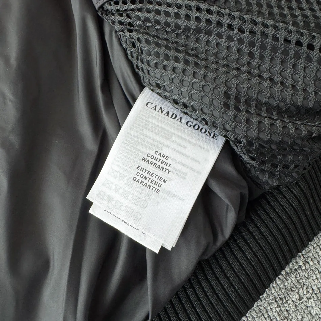 Chilliwack Fur-Trimmed Bomber Down Jacket D42023411 — view 11