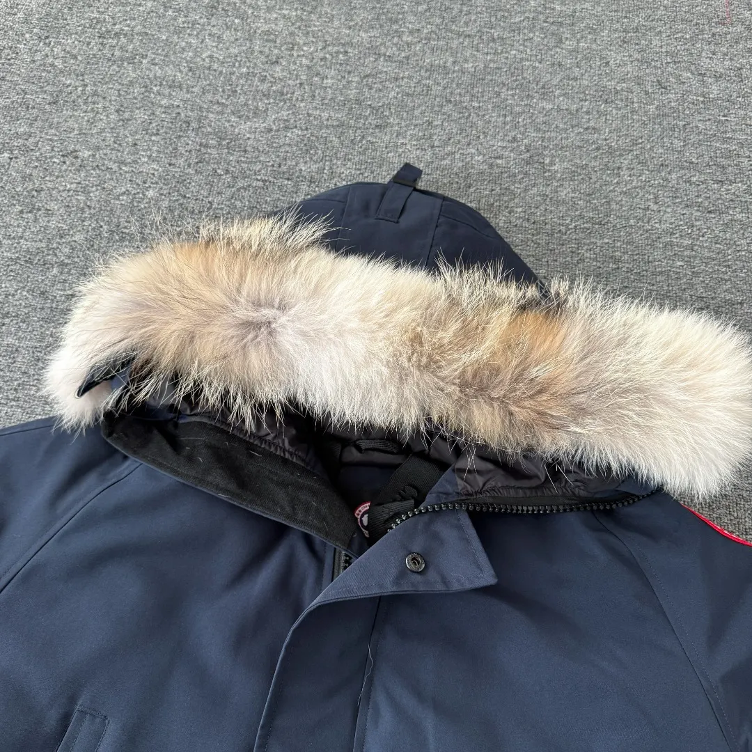 Chilliwack Fur-Trimmed Bomber Down Jacket D42023409 — view 3