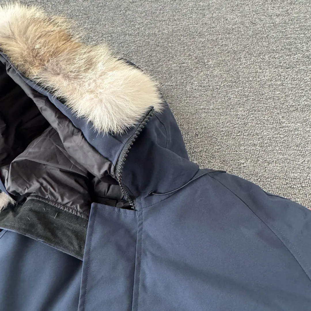 Chilliwack Fur-Trimmed Bomber Down Jacket D42023409 — view 4