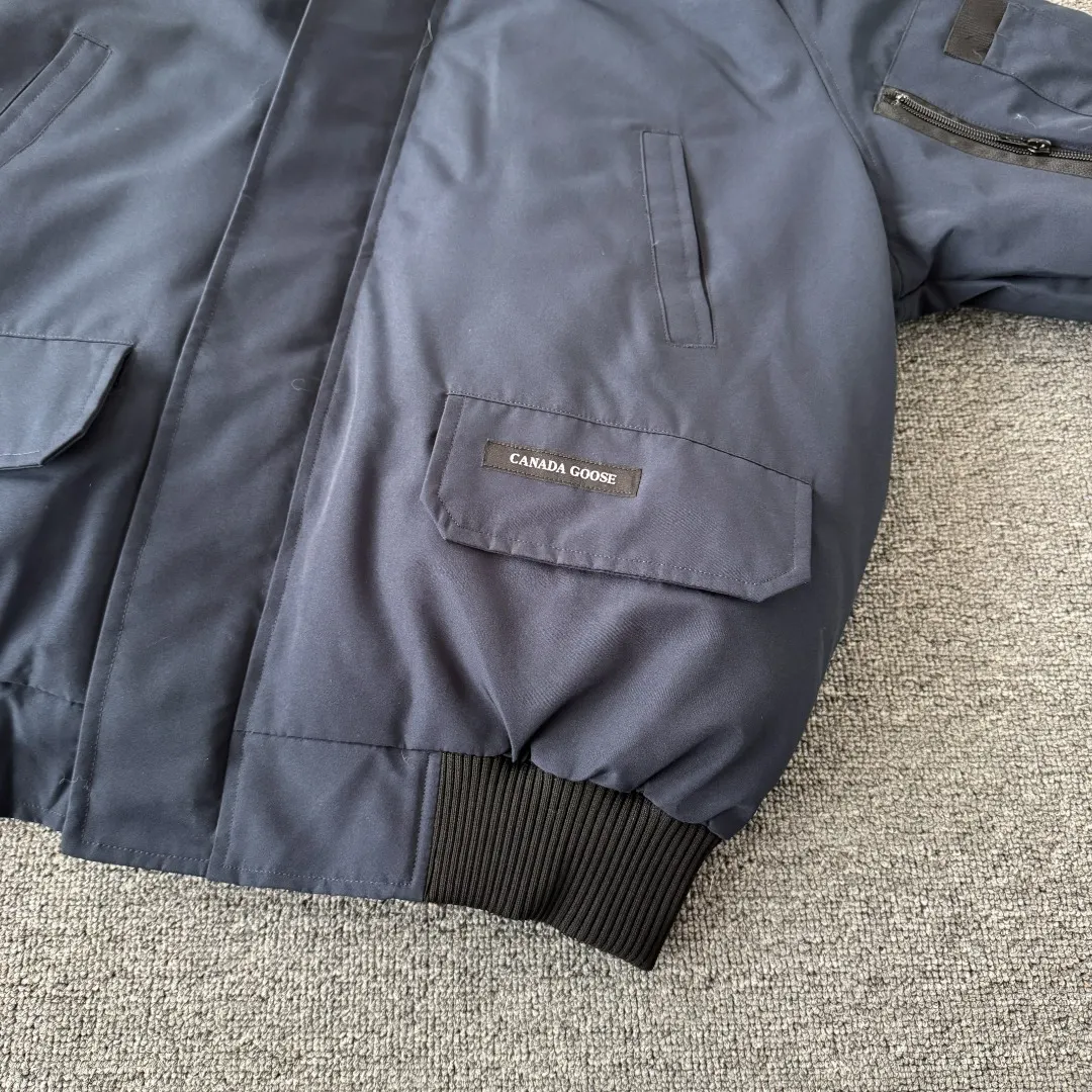 Chilliwack Fur-Trimmed Bomber Down Jacket D42023409 — view 8