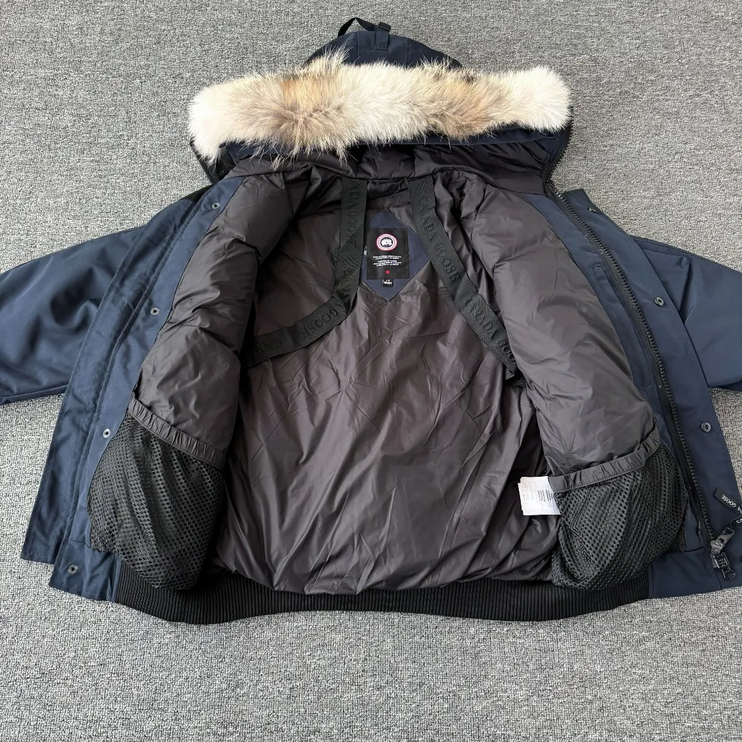 Chilliwack Fur-Trimmed Bomber Down Jacket D42023409 — view 9
