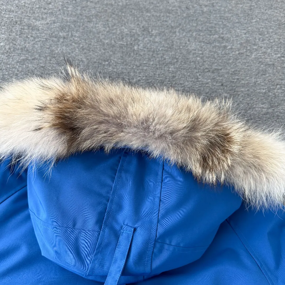 Chilliwack Fur-Trimmed Bomber Down Jacket D42023413 — view 15