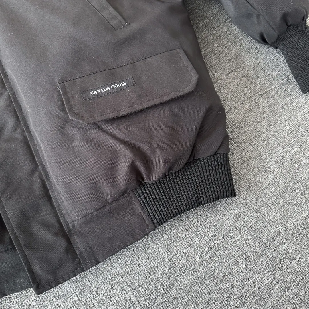 Chilliwack Fur-Trimmed Bomber Down Jacket D42023414 — view 7