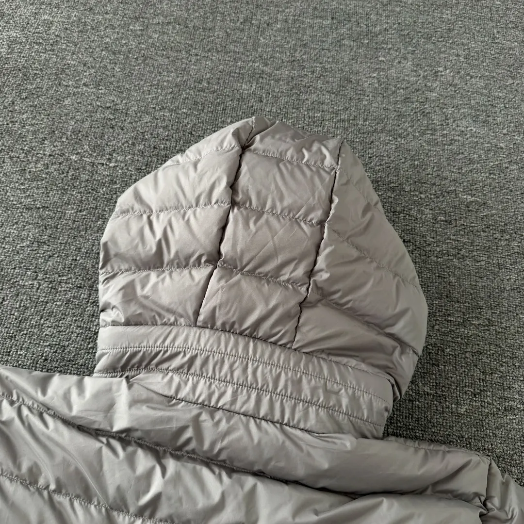 Lightweight Quilted Down Hooded Jacket D42023420 — view 12