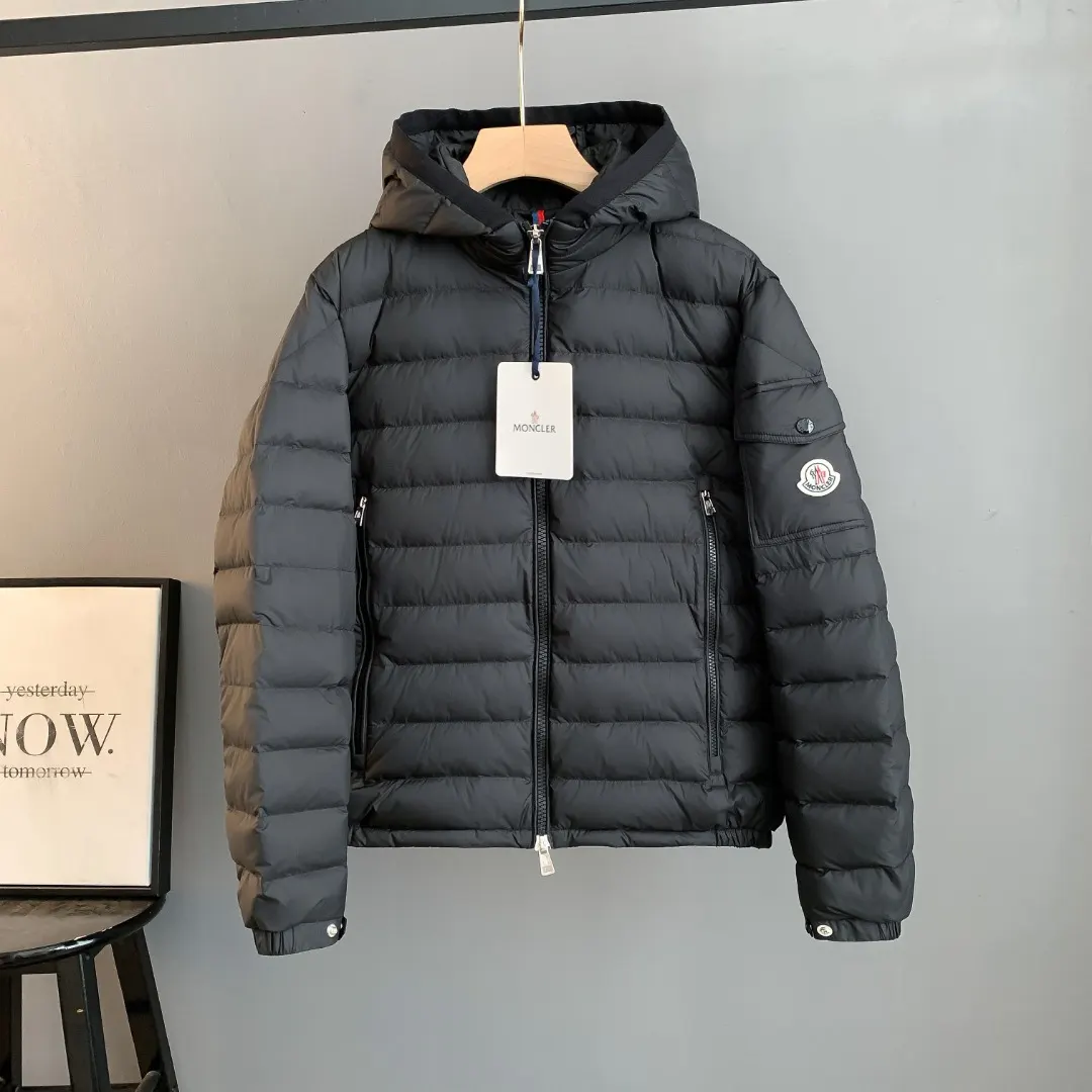 Hooded Lightweight Quilted Down Jacket D42023419