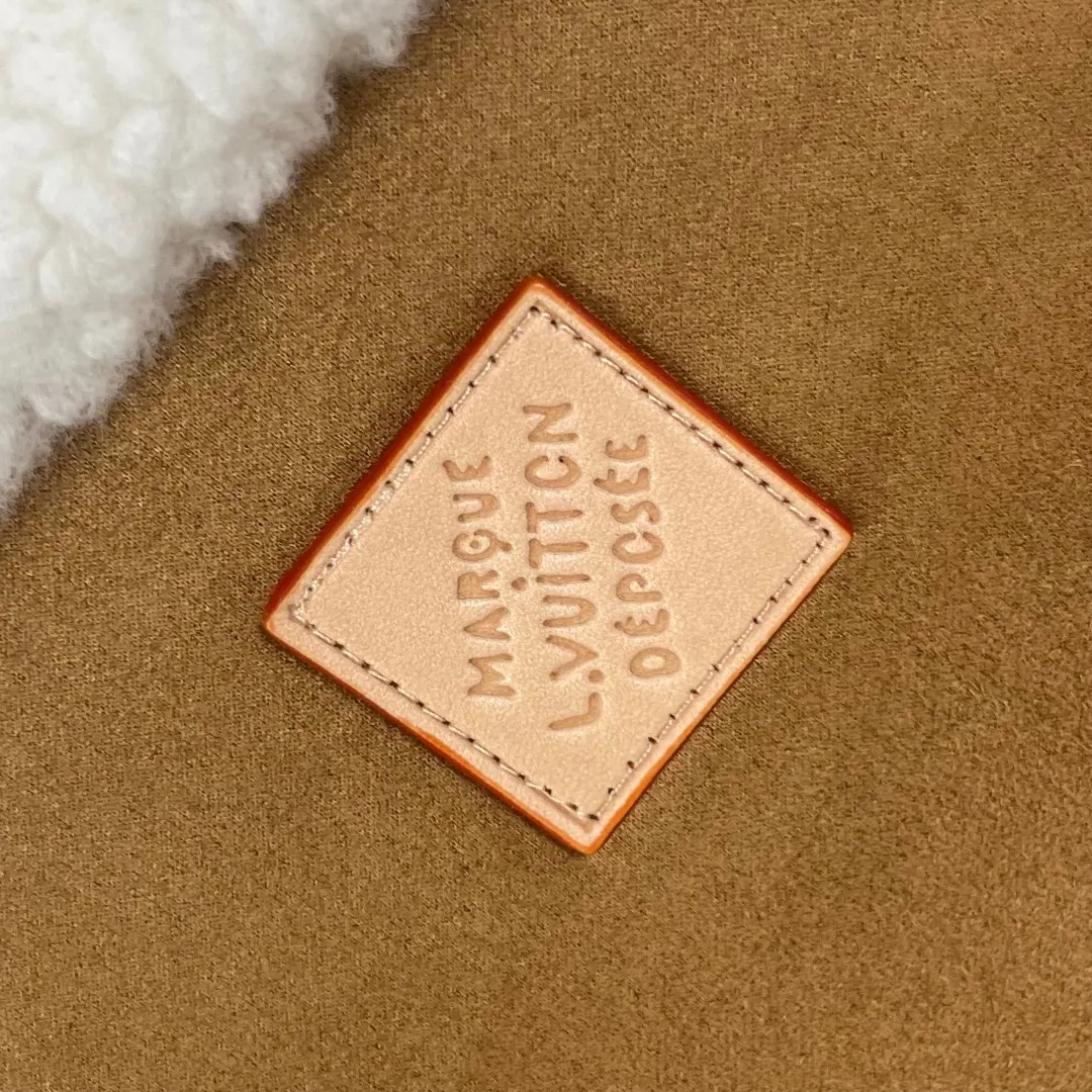 Corduroy and Faux-Suede Shearling-Collar Jacket D43023292 — view 10