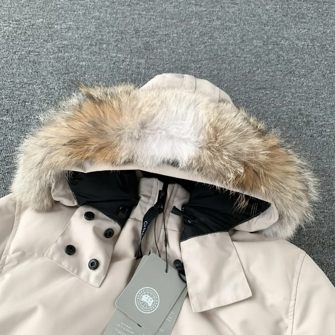 Fur-Trimmed Down-Filled Puffer Jacket D43023406 — view 3