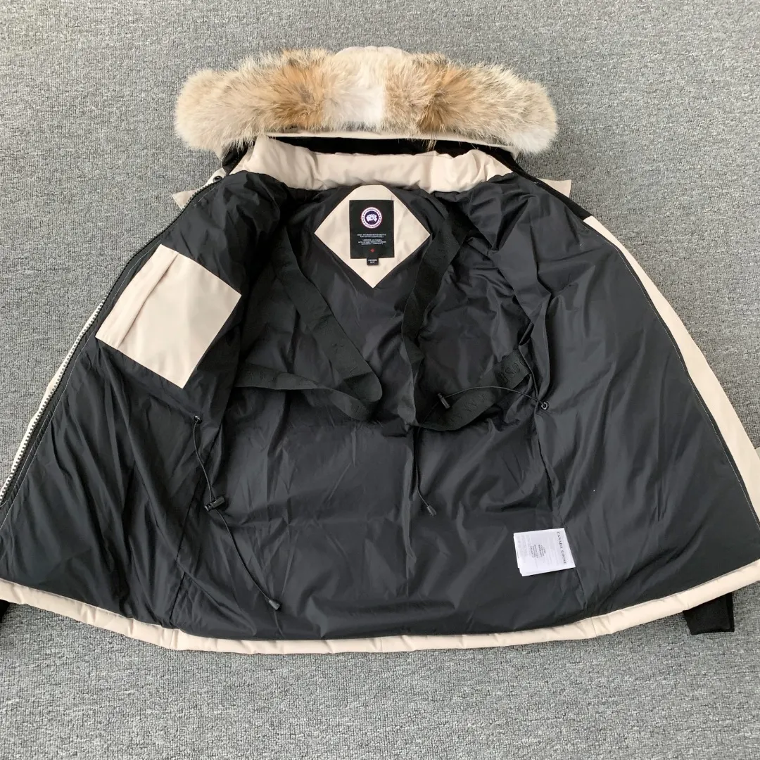Fur-Trimmed Down-Filled Puffer Jacket D43023406 — view 8