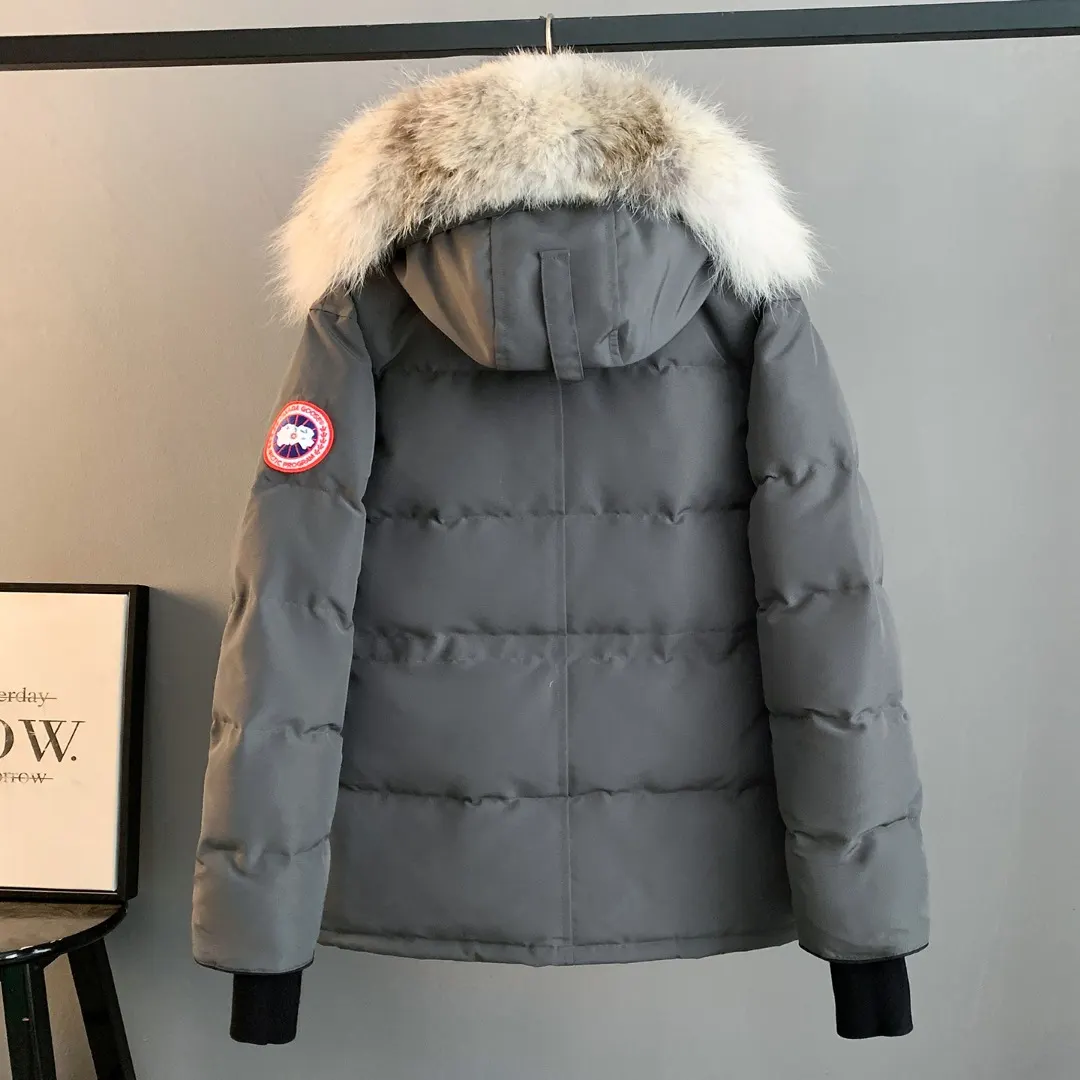 Fur-Trimmed Down-Filled Puffer Jacket D43023404 — view 2