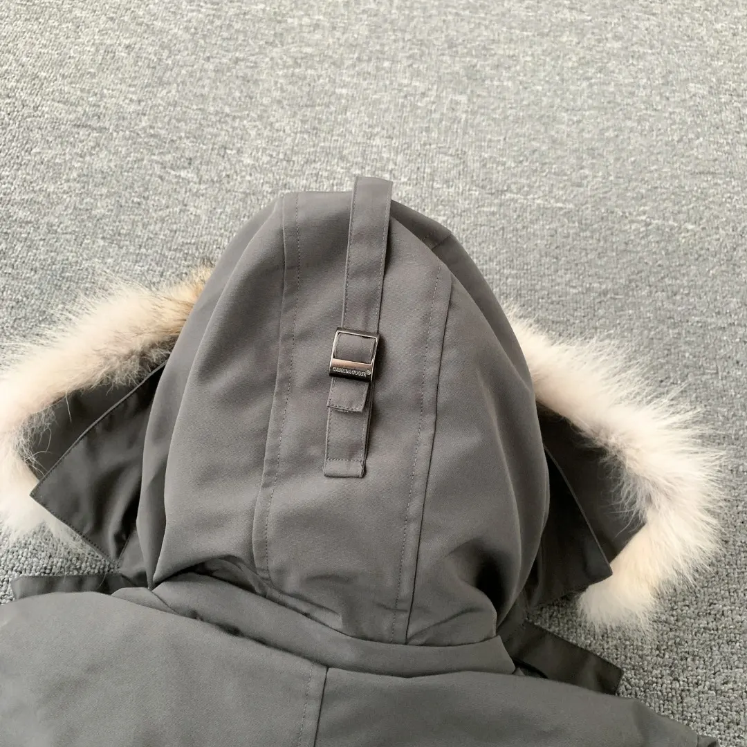 Fur-Trimmed Down-Filled Puffer Jacket D43023404 — view 12