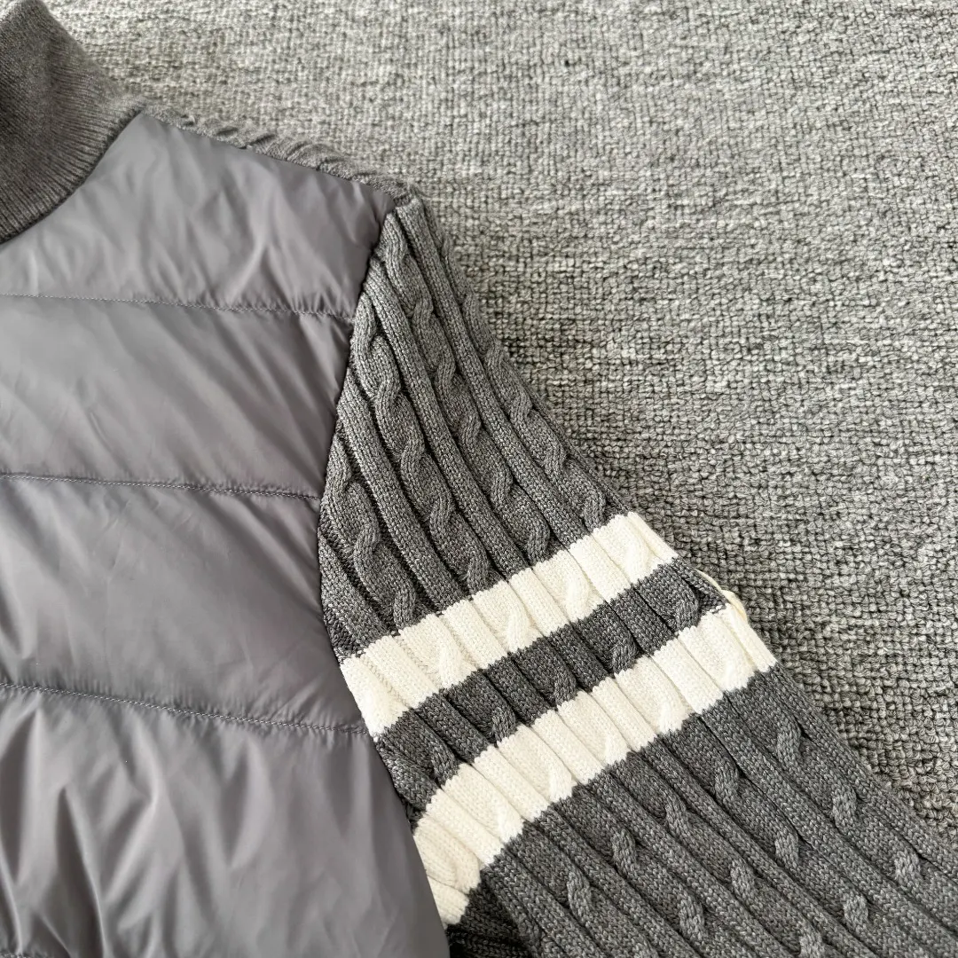 Wool-Panelled Down-Filled Cardigan Jacket D43023416 — view 4