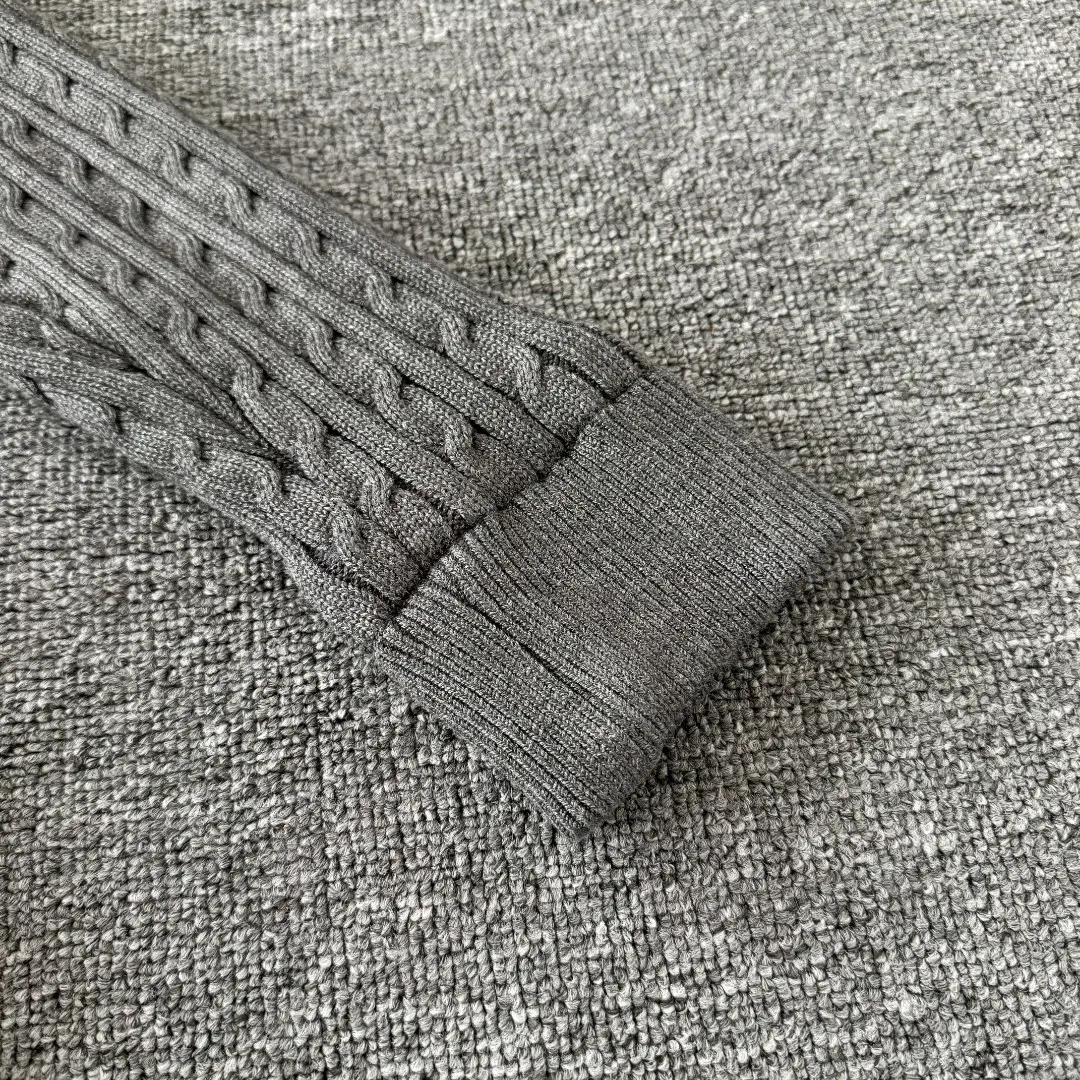 Wool-Panelled Down-Filled Cardigan Jacket D43023416 — view 7