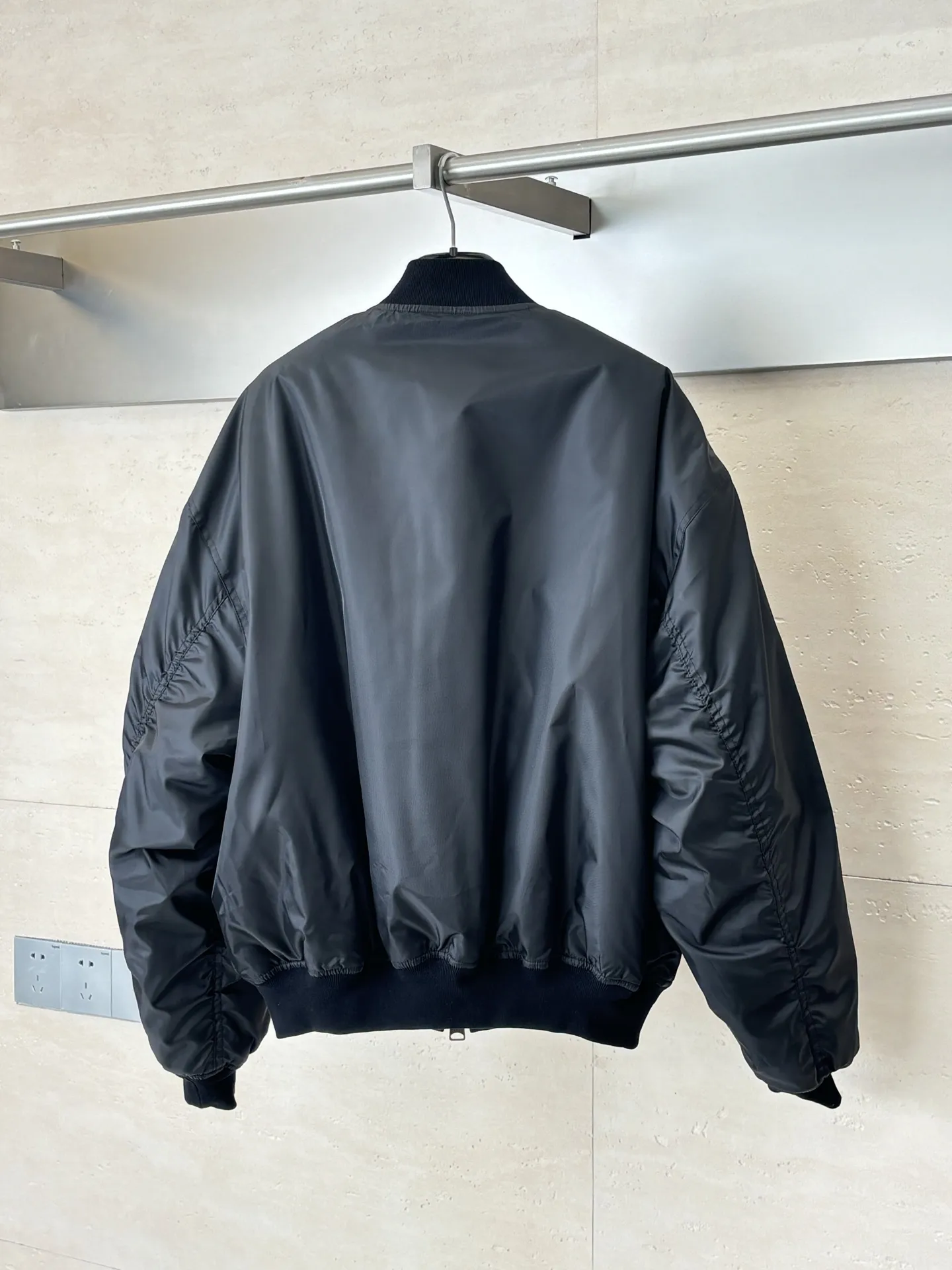 Embroidered Crest Oversized Bomber Jacket D43523428 — view 2