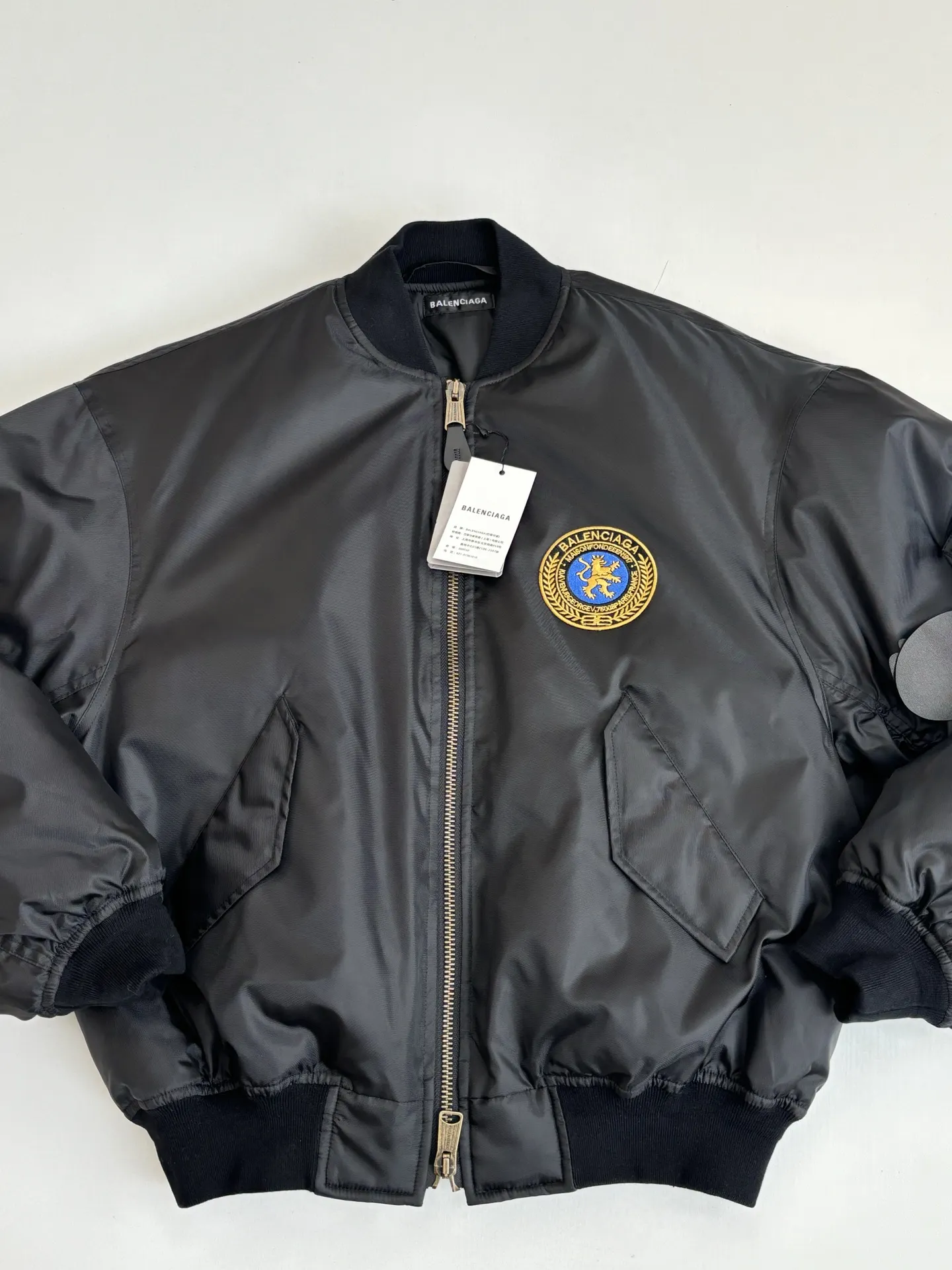 Embroidered Crest Oversized Bomber Jacket D43523428 — view 4