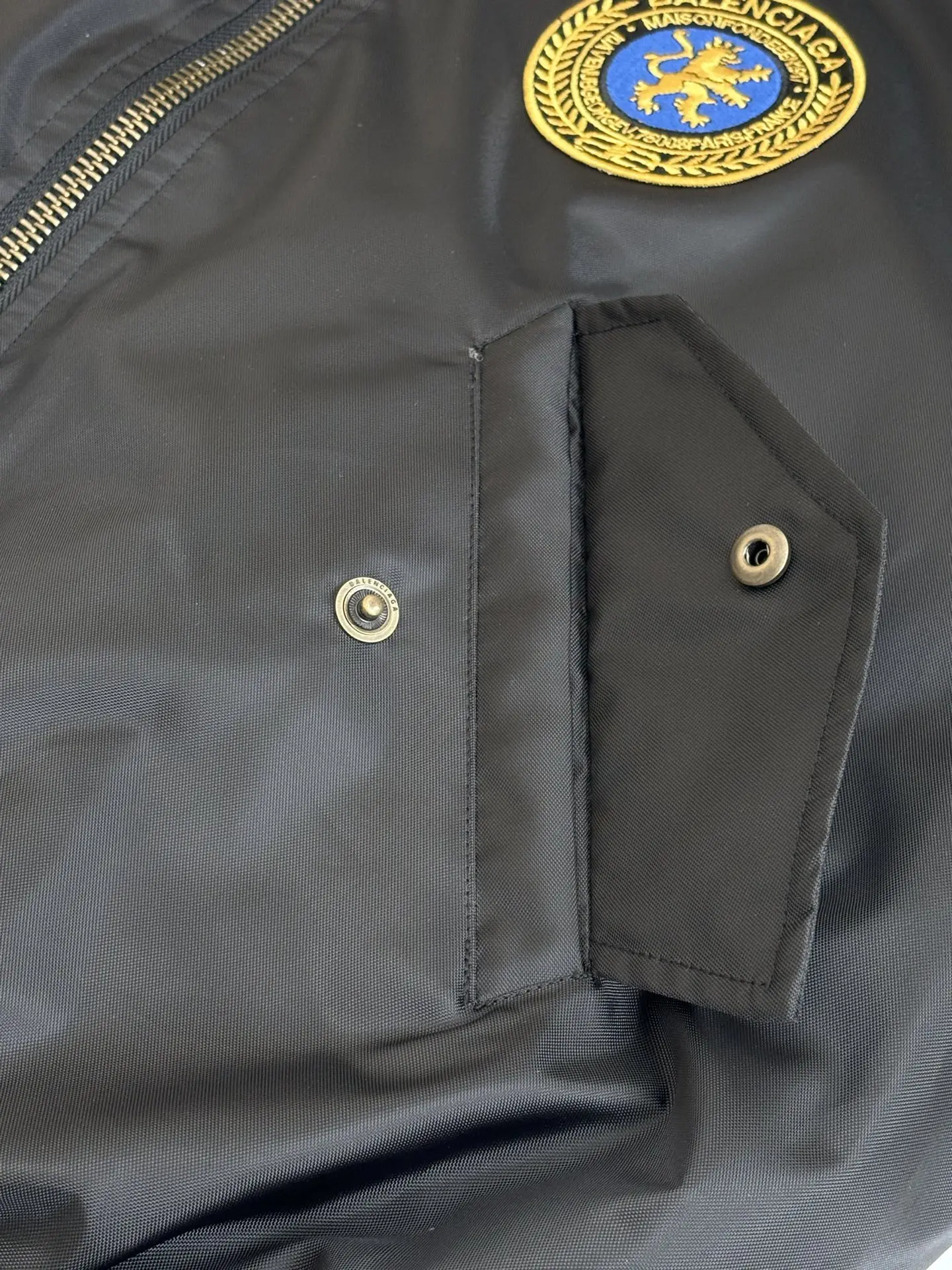 Embroidered Crest Oversized Bomber Jacket D43523428 — view 7