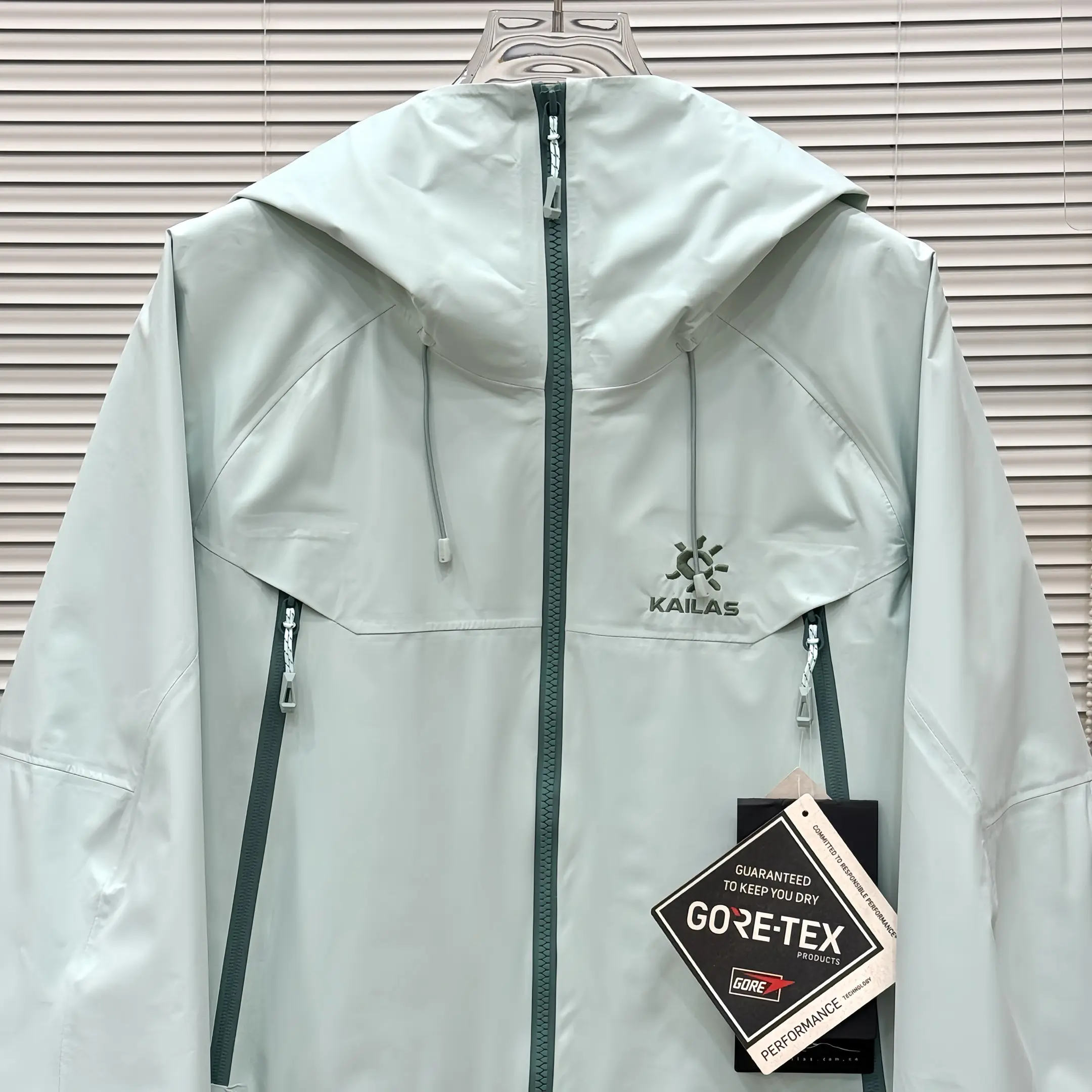 MONT-X GORE-TEX 3L Hardshell Jacket D44022695