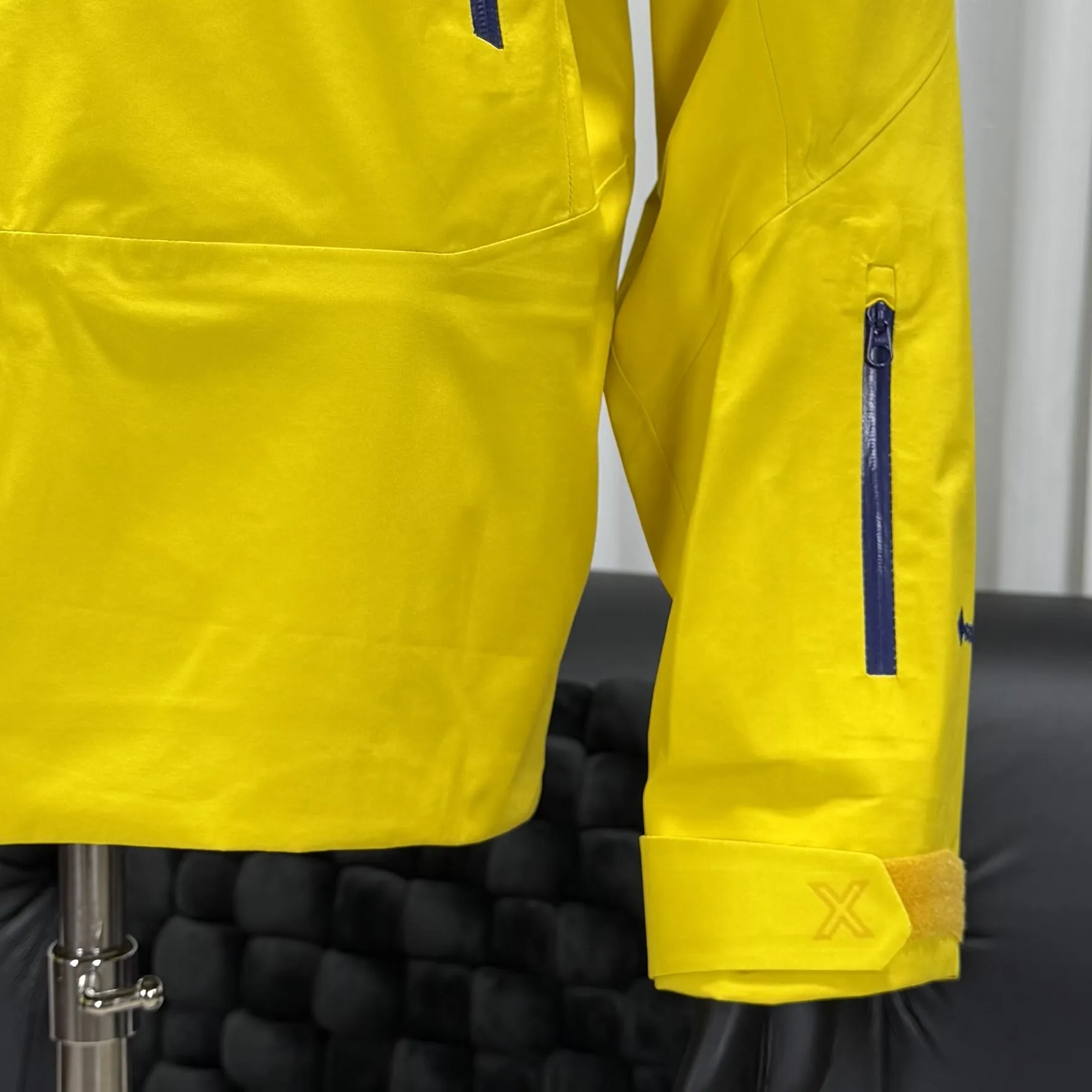 Kailas MONT-X GORE-TEX Hardshell Jacket D44022691 — view 4