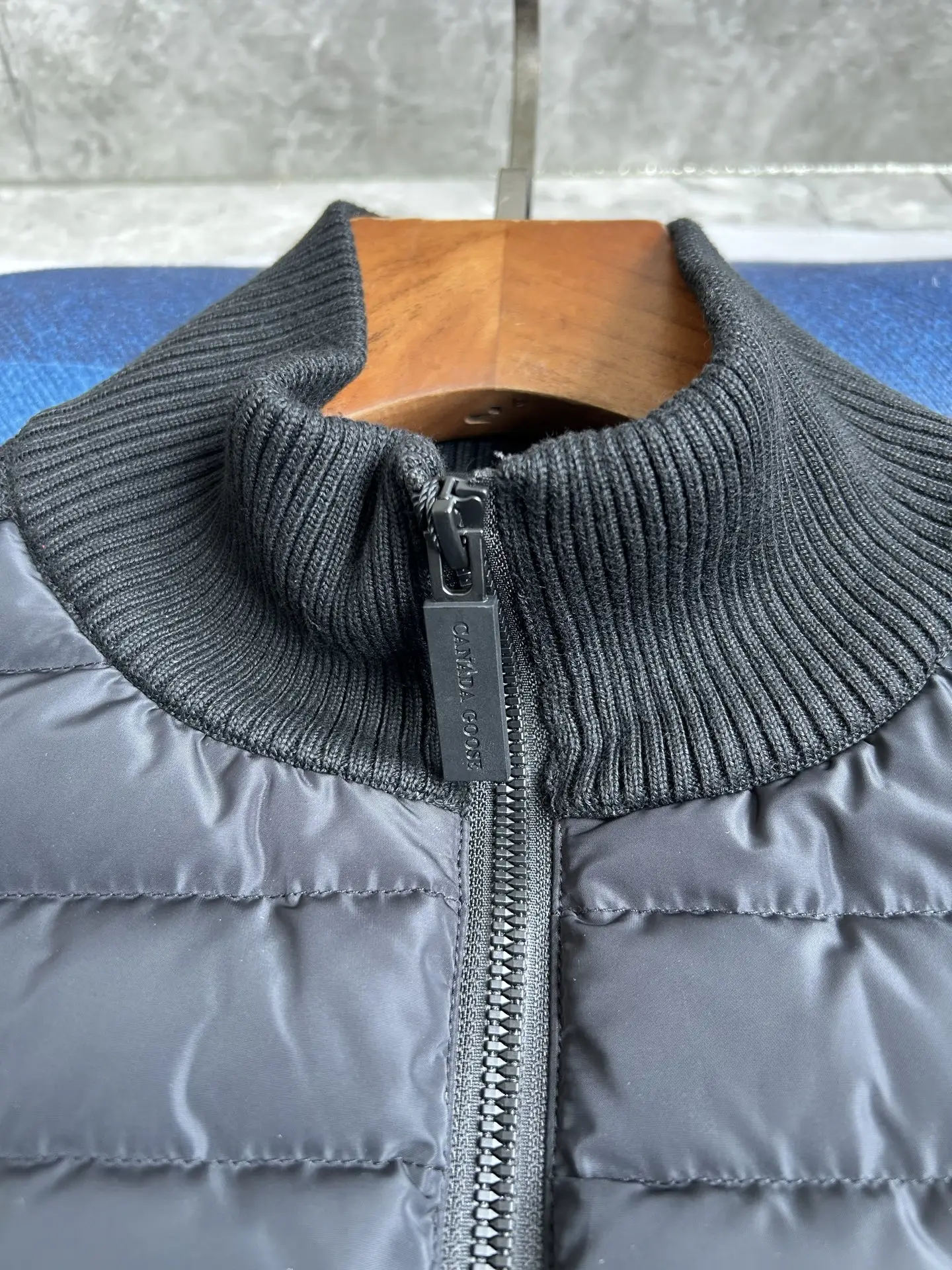 HyBridge Knit Merino Wool and Down Jacket D44022724 — view 18