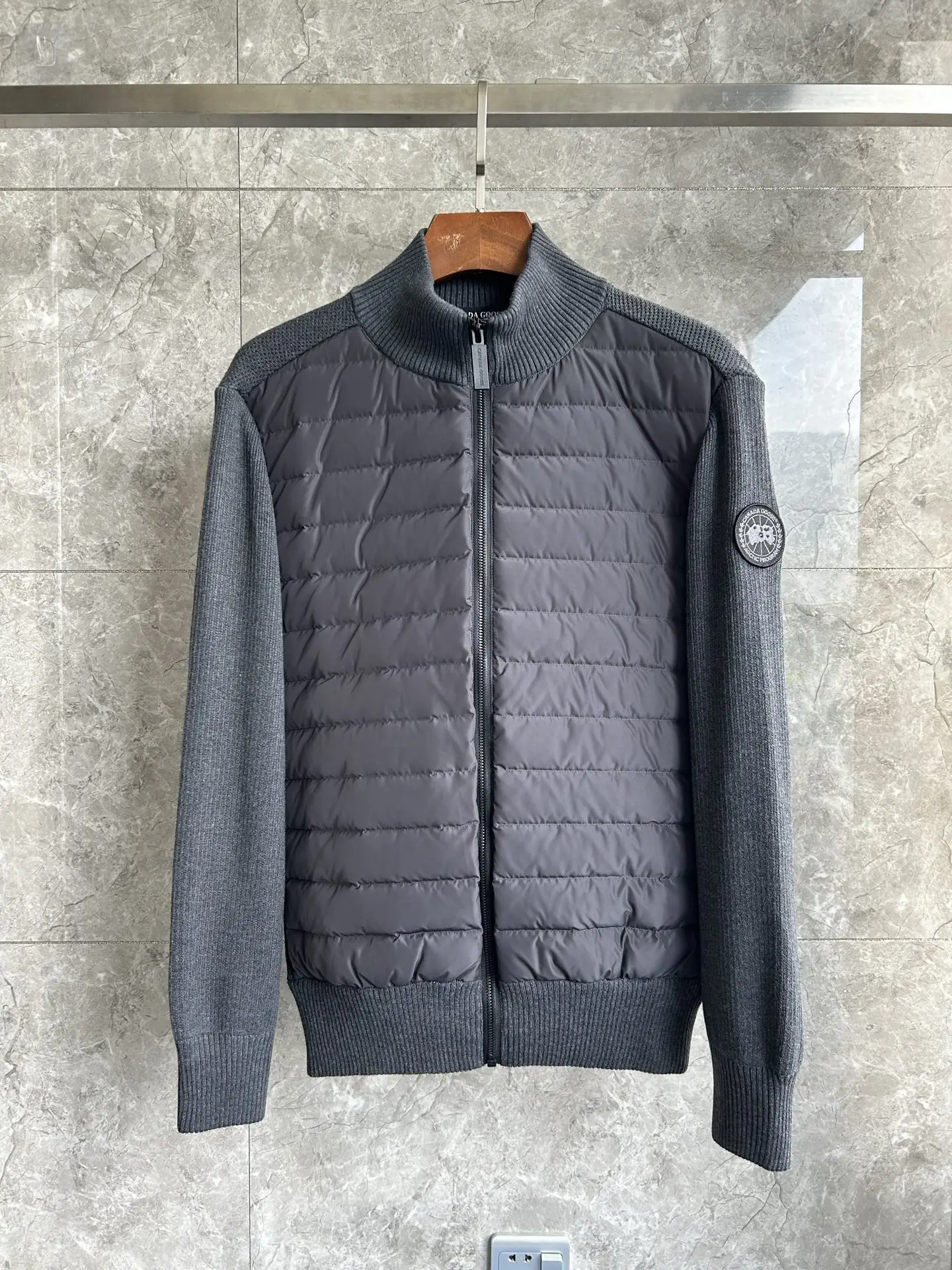 HyBridge Knit Merino Wool Jacket D44022725