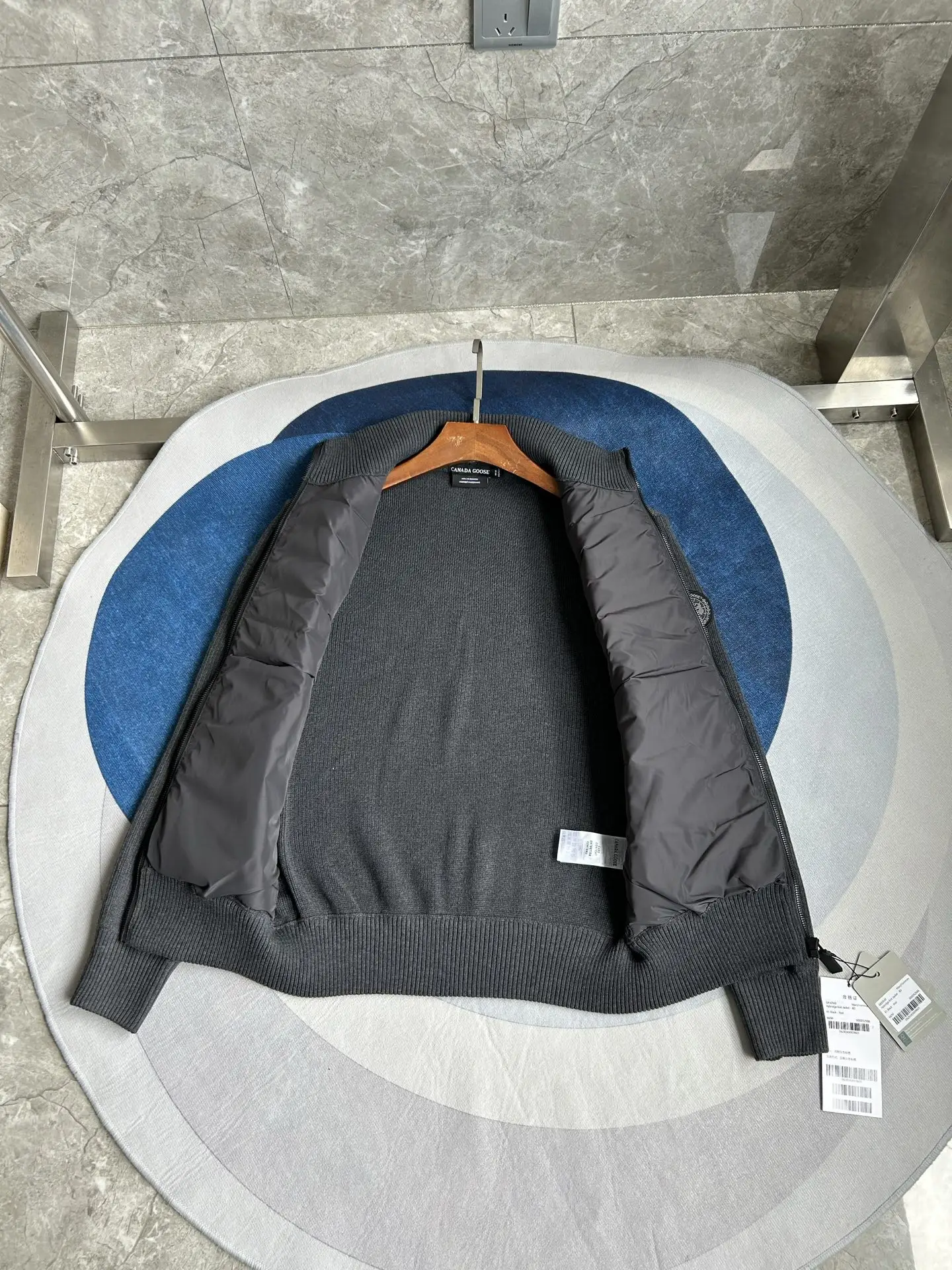 HyBridge Knit Merino Wool Jacket D44022725 — view 4
