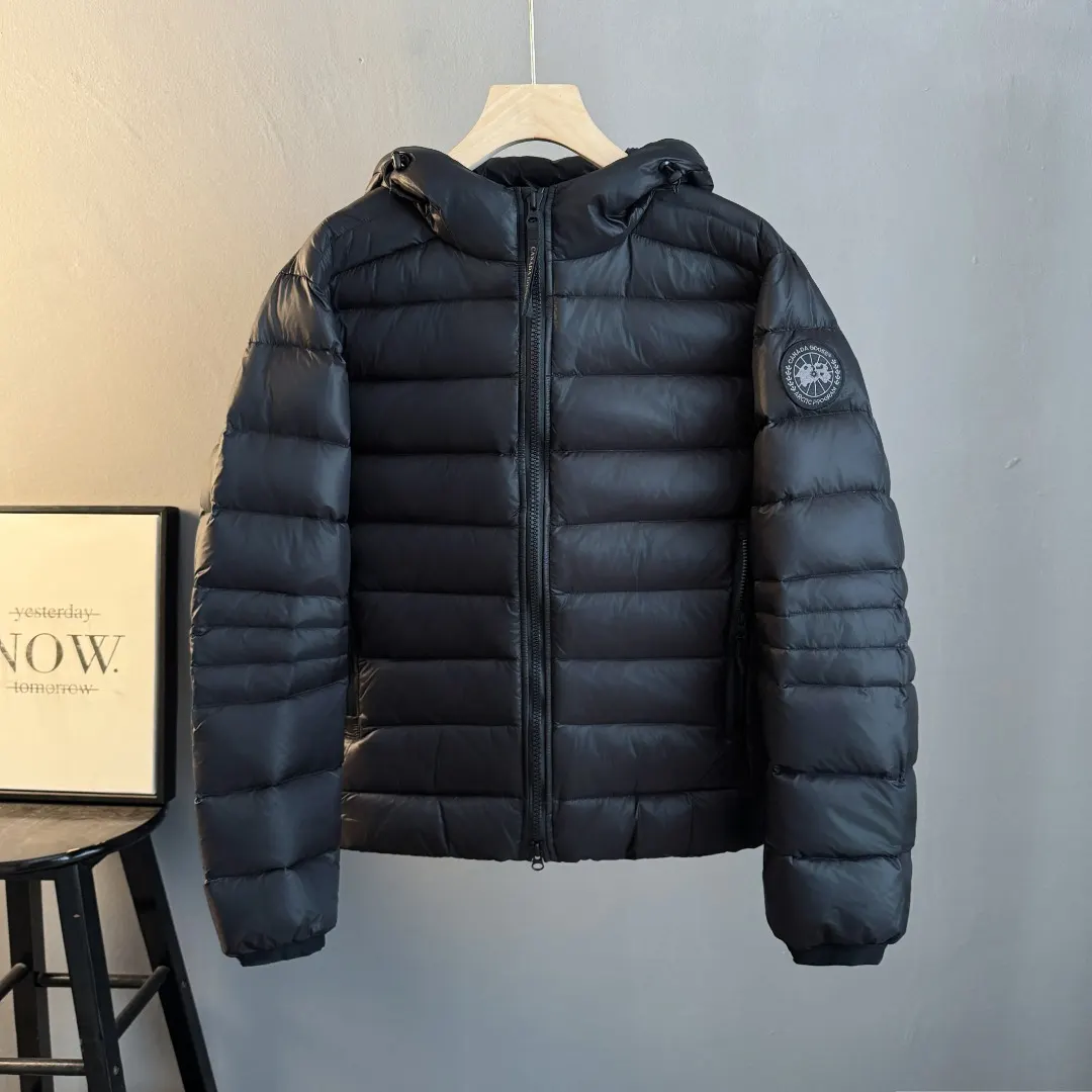 Lodge Hooded Lightweight Down Jacket D44023534