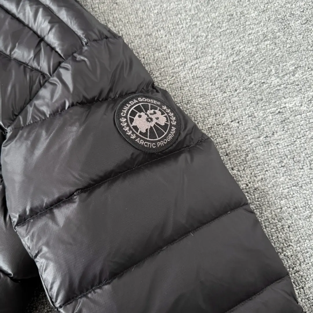 Lodge Hooded Lightweight Down Jacket D44023534 — view 5