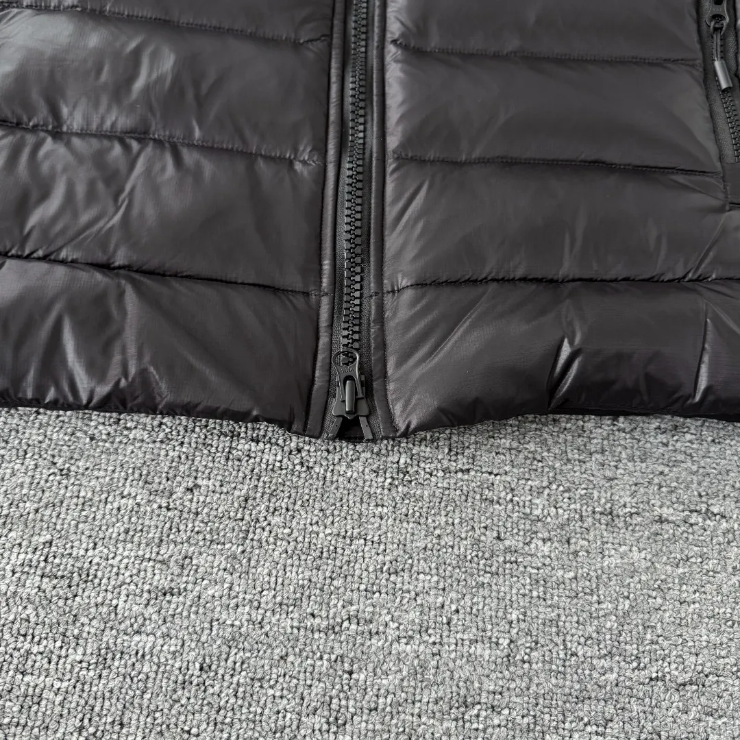 Lodge Hooded Lightweight Down Jacket D44023534 — view 8