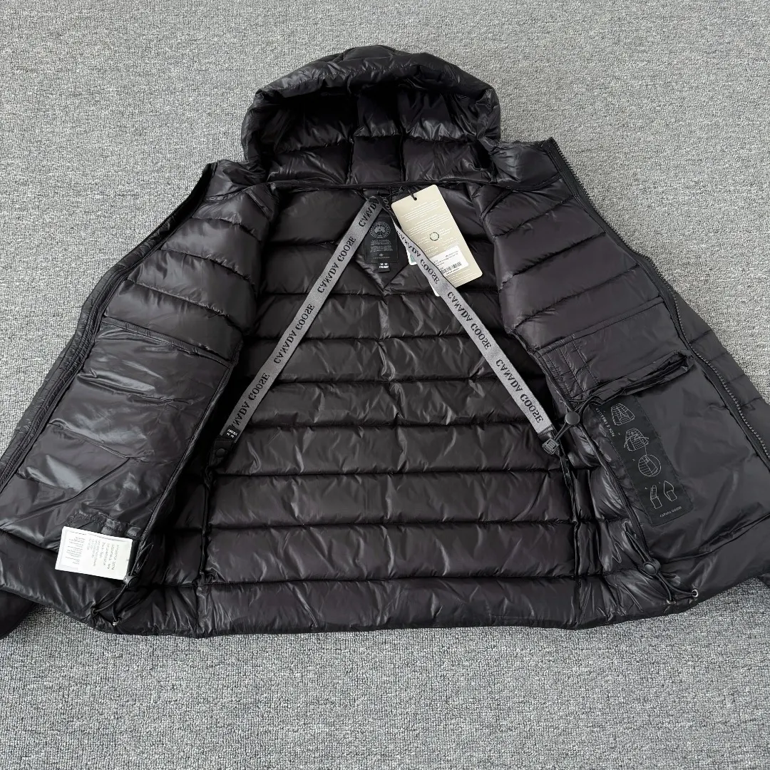 Lodge Hooded Lightweight Down Jacket D44023534 — view 9