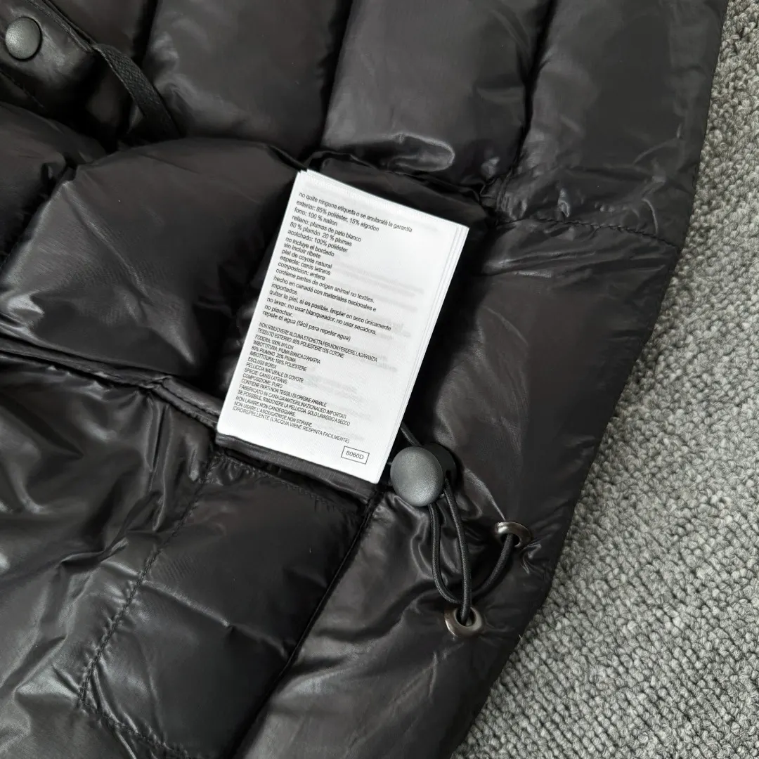 Crofton Lightweight Hooded Puffer Jacket D44023535 — view 11