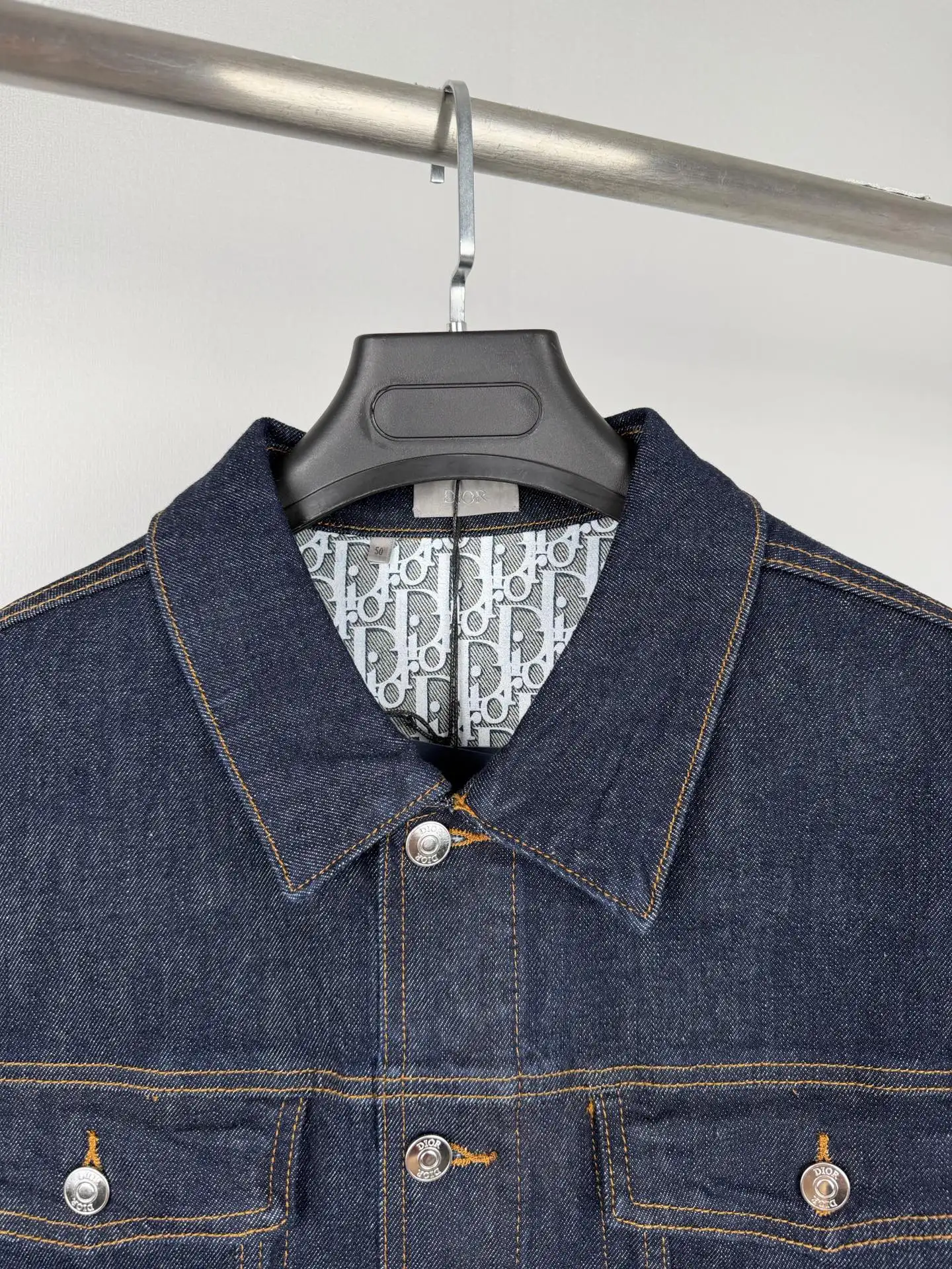 Oblique Lining Denim Trucker Jacket D44020090 — view 5