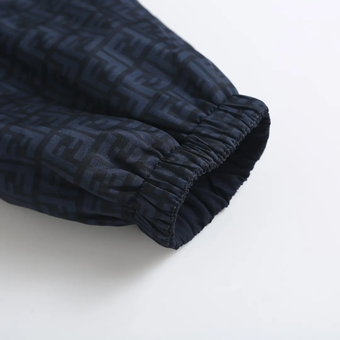 Reversible Monogram Hooded Puffer Jacket D44019913 — view 7
