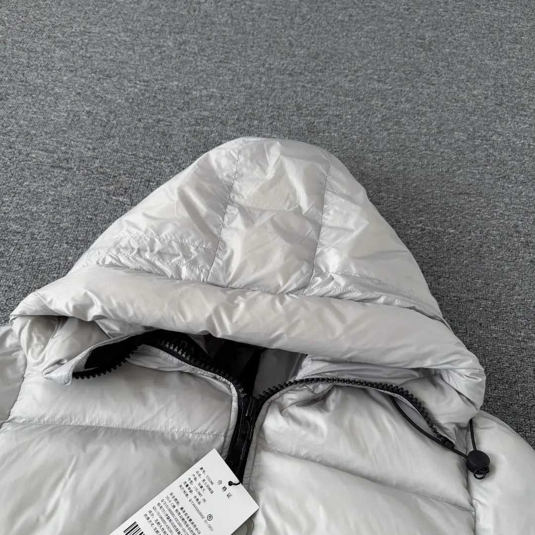 Crofton Hooded Down Puffer Jacket D45023548 — view 3