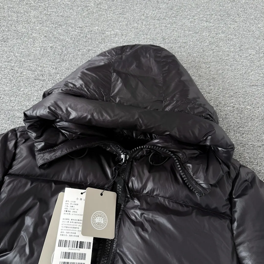 Crofton Hooded Down Puffer Jacket D45023545 — view 3
