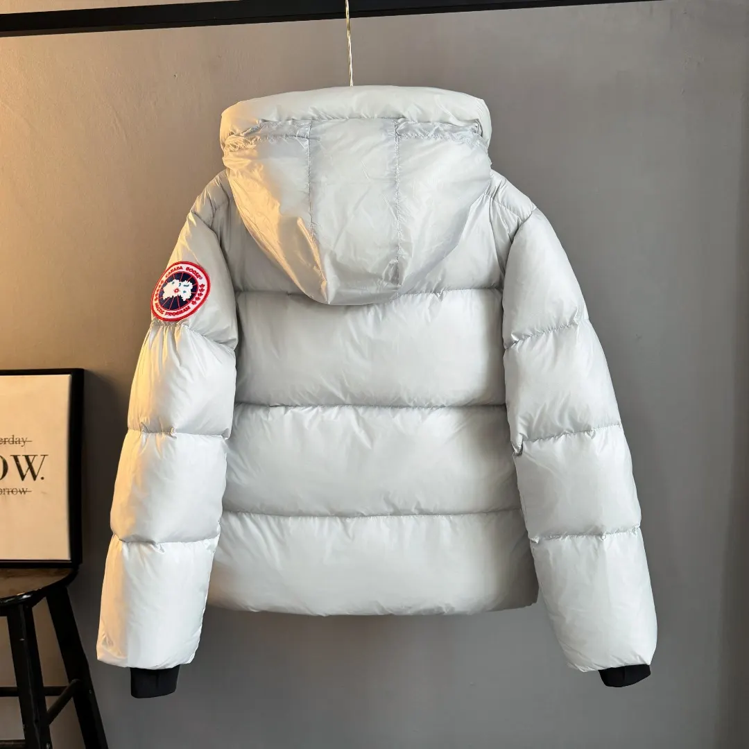 Crofton Hooded Down Puffer Jacket D45023547 — view 2