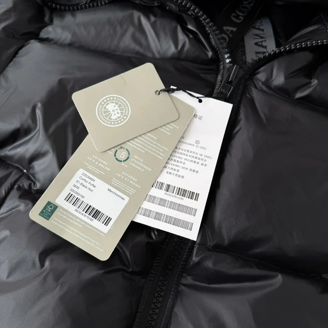 Crofton Hooded Down Puffer Jacket D45023546 — view 4